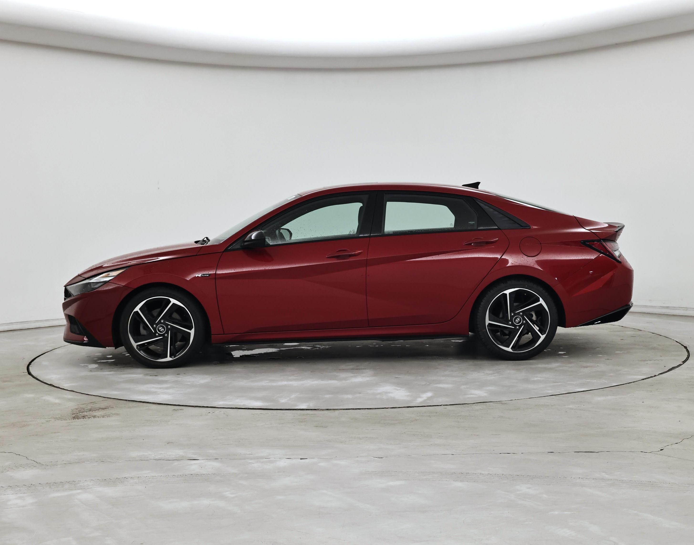 Thumbnail: 2022 Hyundai Elantra - 3