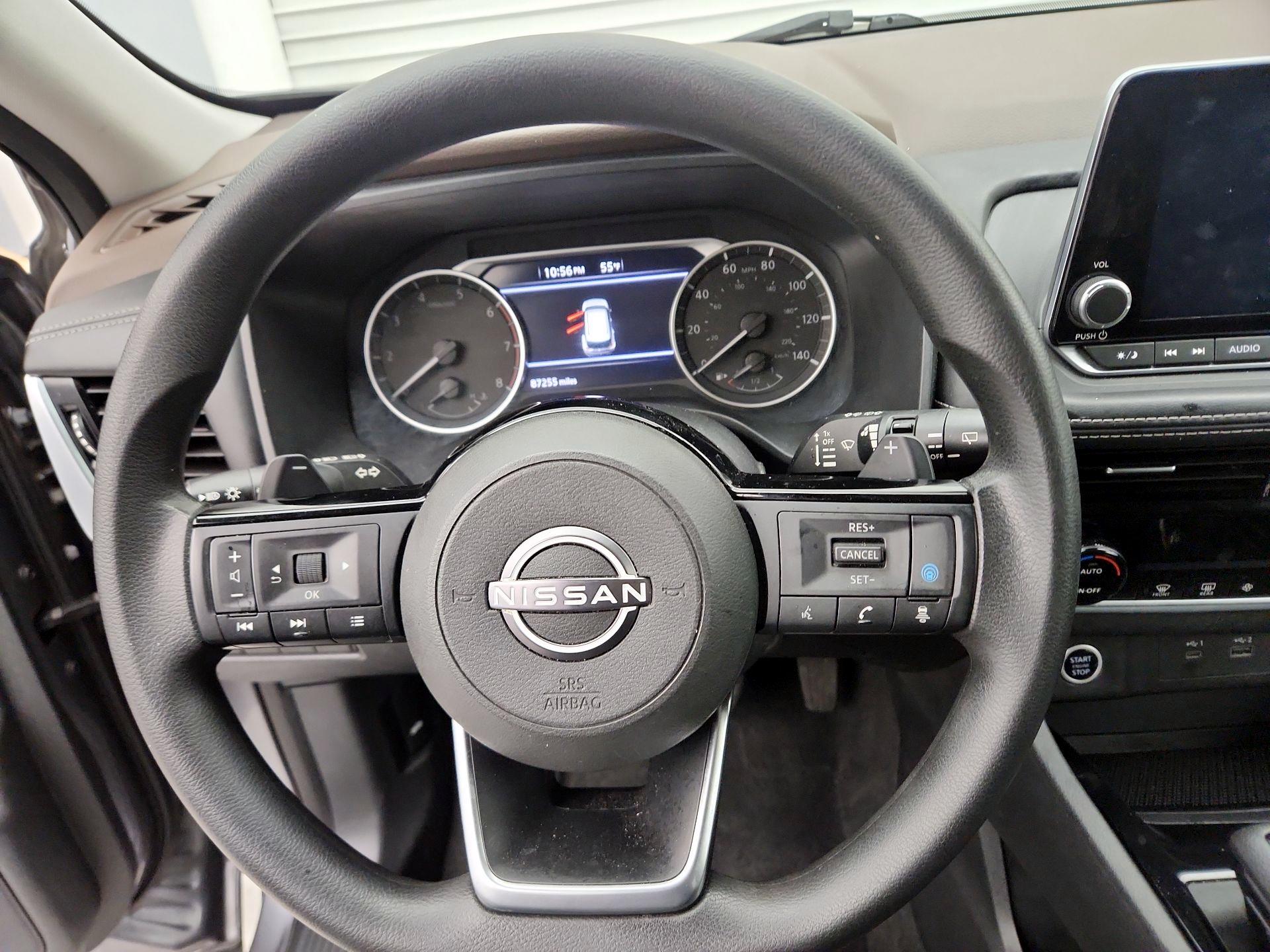 Thumbnail: 2022 Nissan Rogue - 10