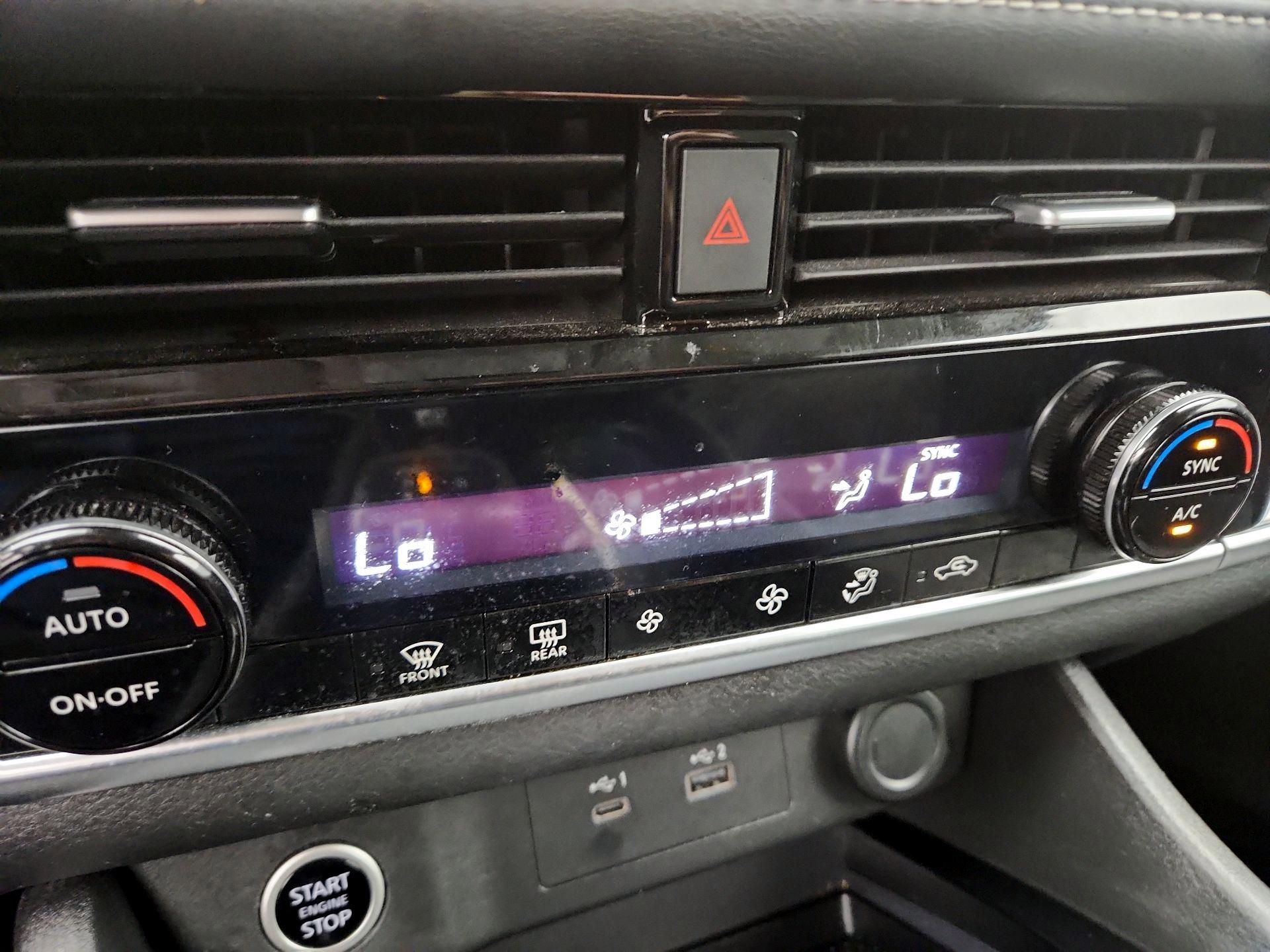 Thumbnail: 2022 Nissan Rogue - 16