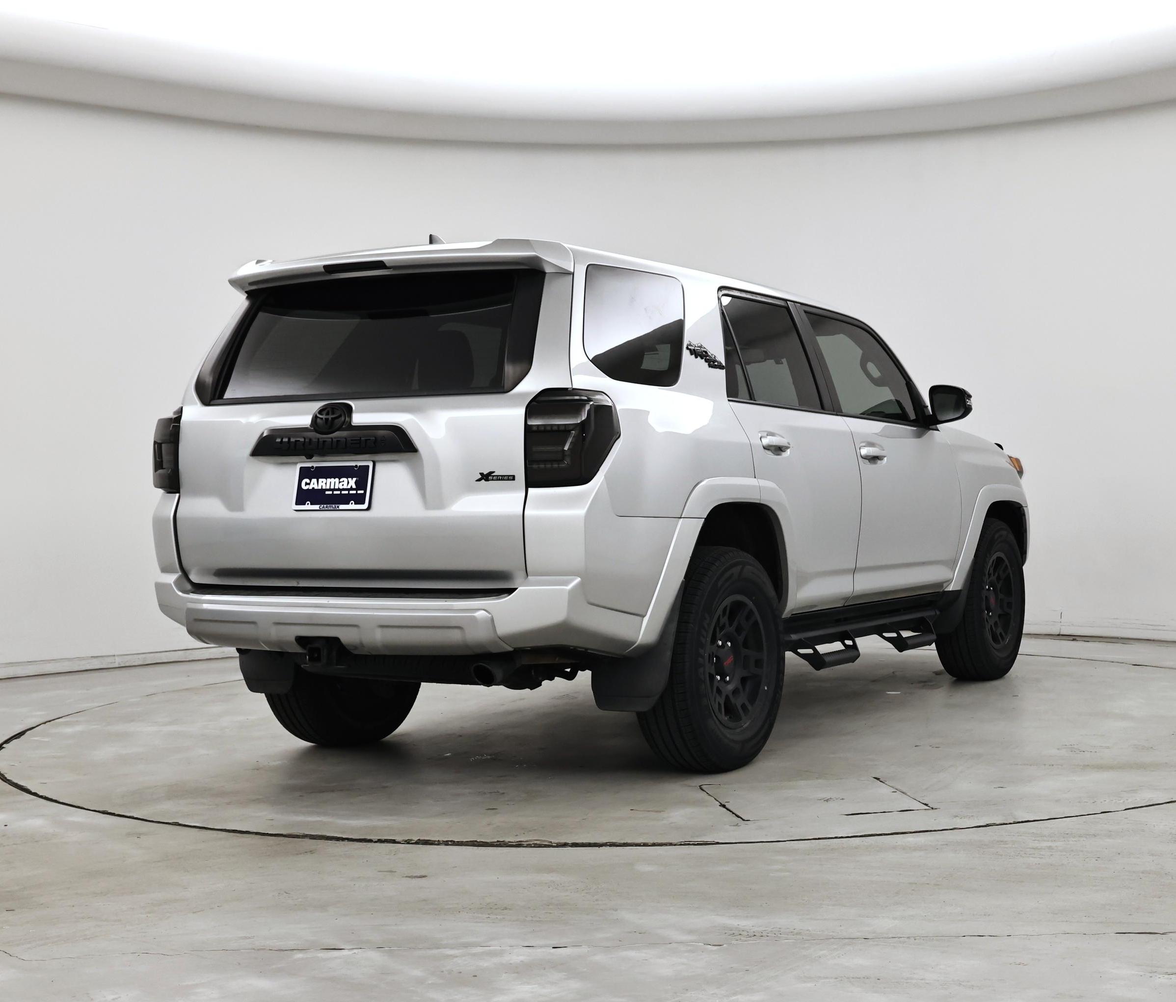 Thumbnail: 2021 Toyota 4Runner - 8