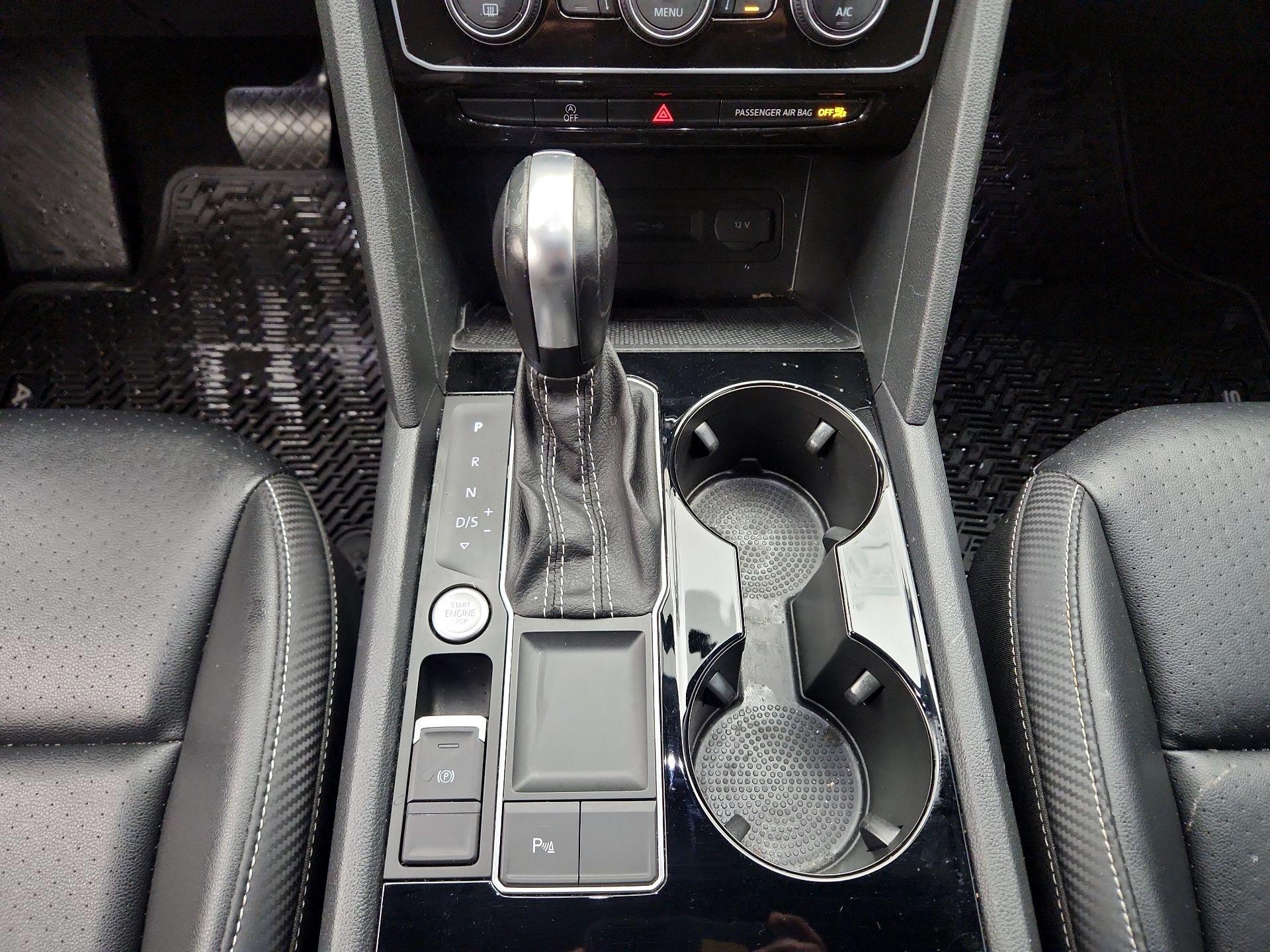 Thumbnail: 2022 Volkswagen Atlas - 17