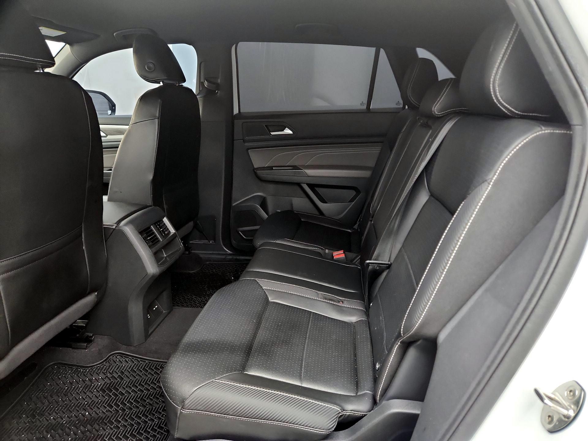 Thumbnail: 2022 Volkswagen Atlas - 19