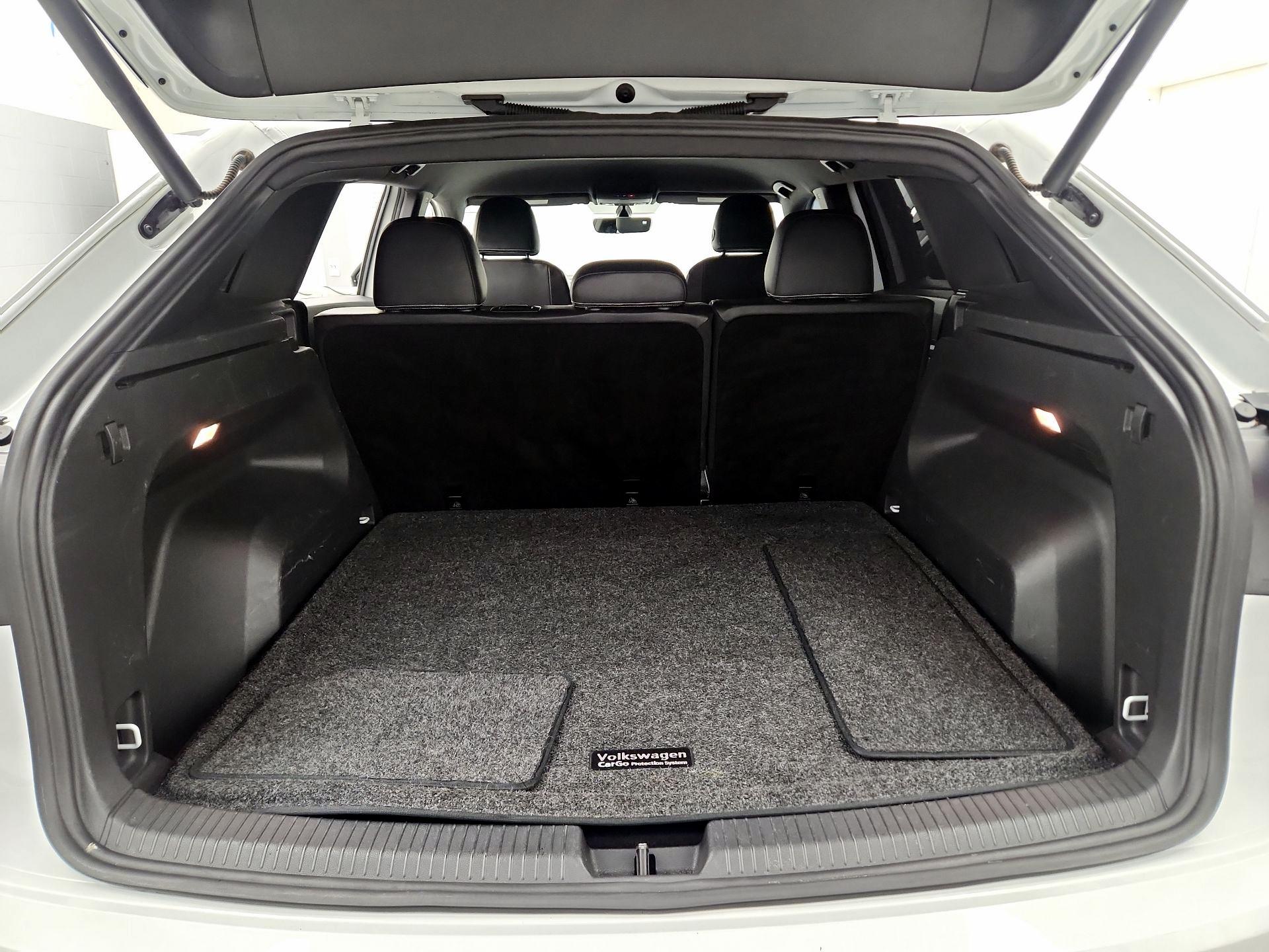 Thumbnail: 2022 Volkswagen Atlas - 20