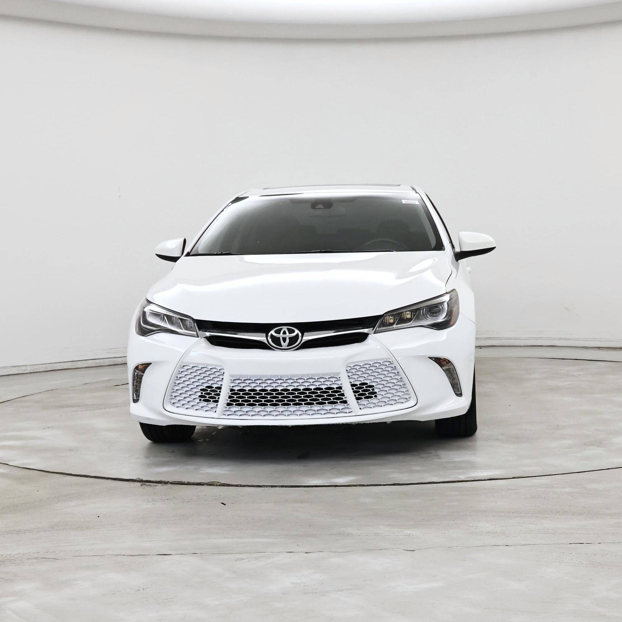 Thumbnail: 2017 Toyota Camry - 5