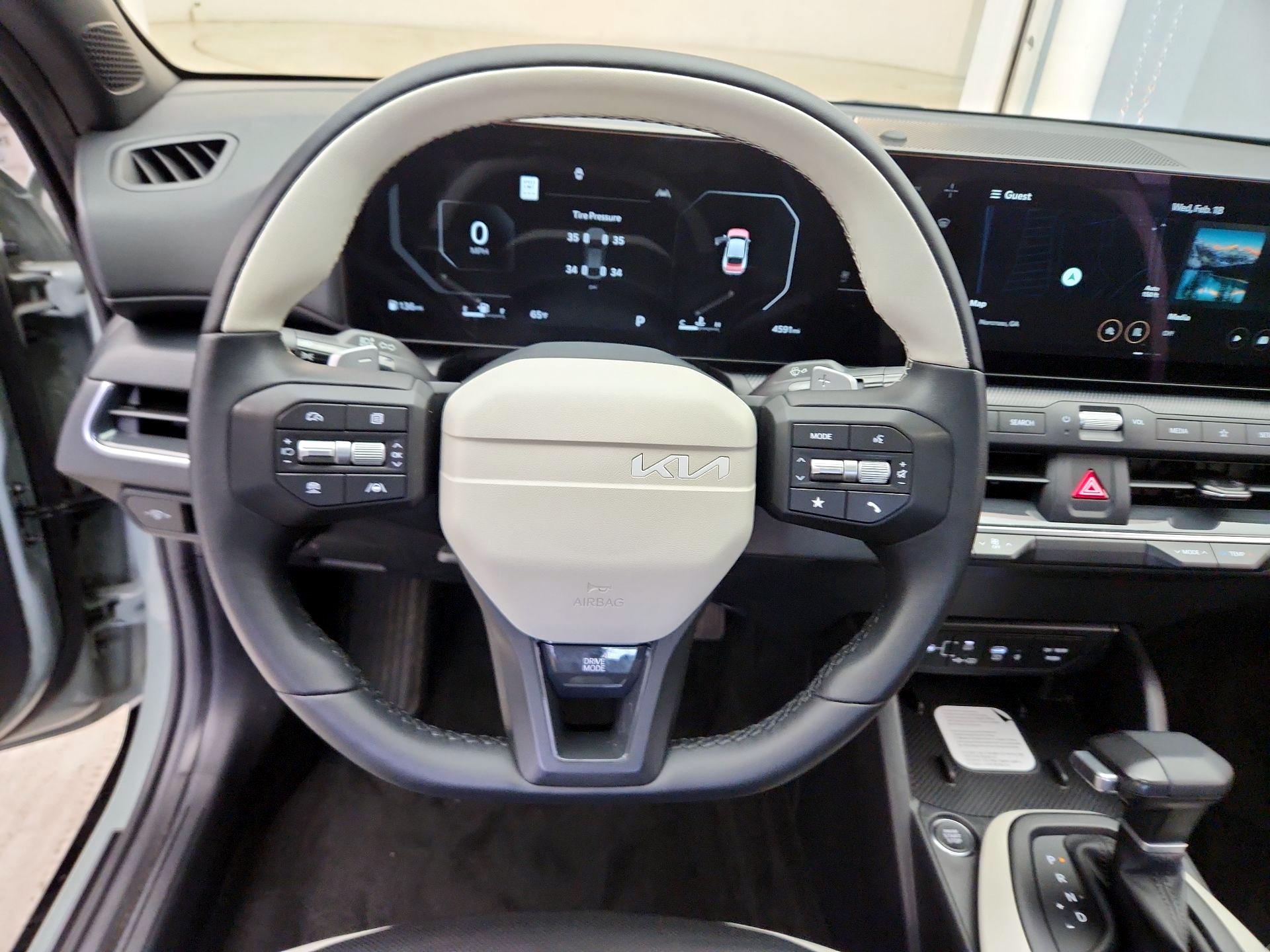 Thumbnail: 2025 Kia K4 - 10