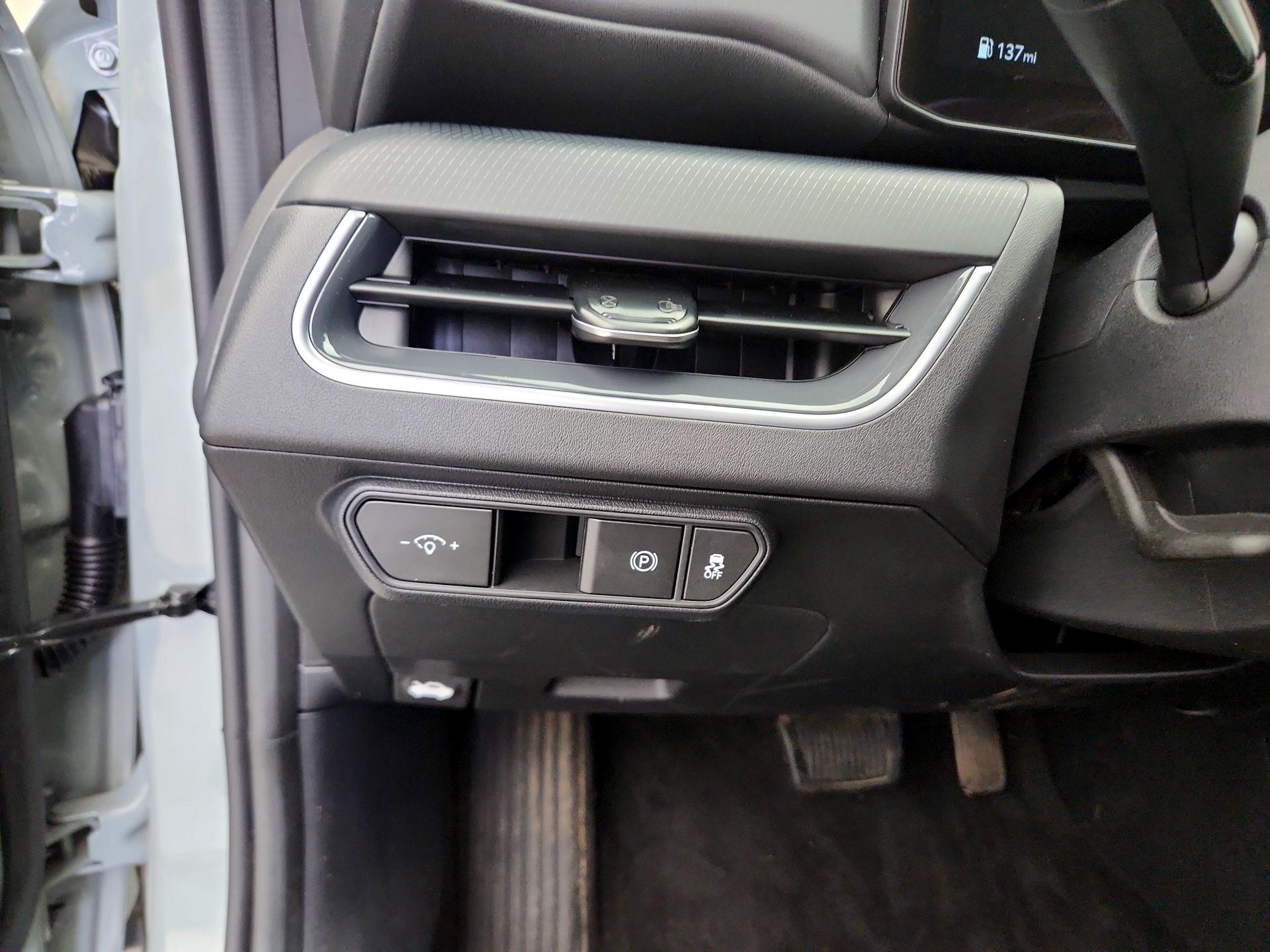 Thumbnail: 2025 Kia K4 - 13