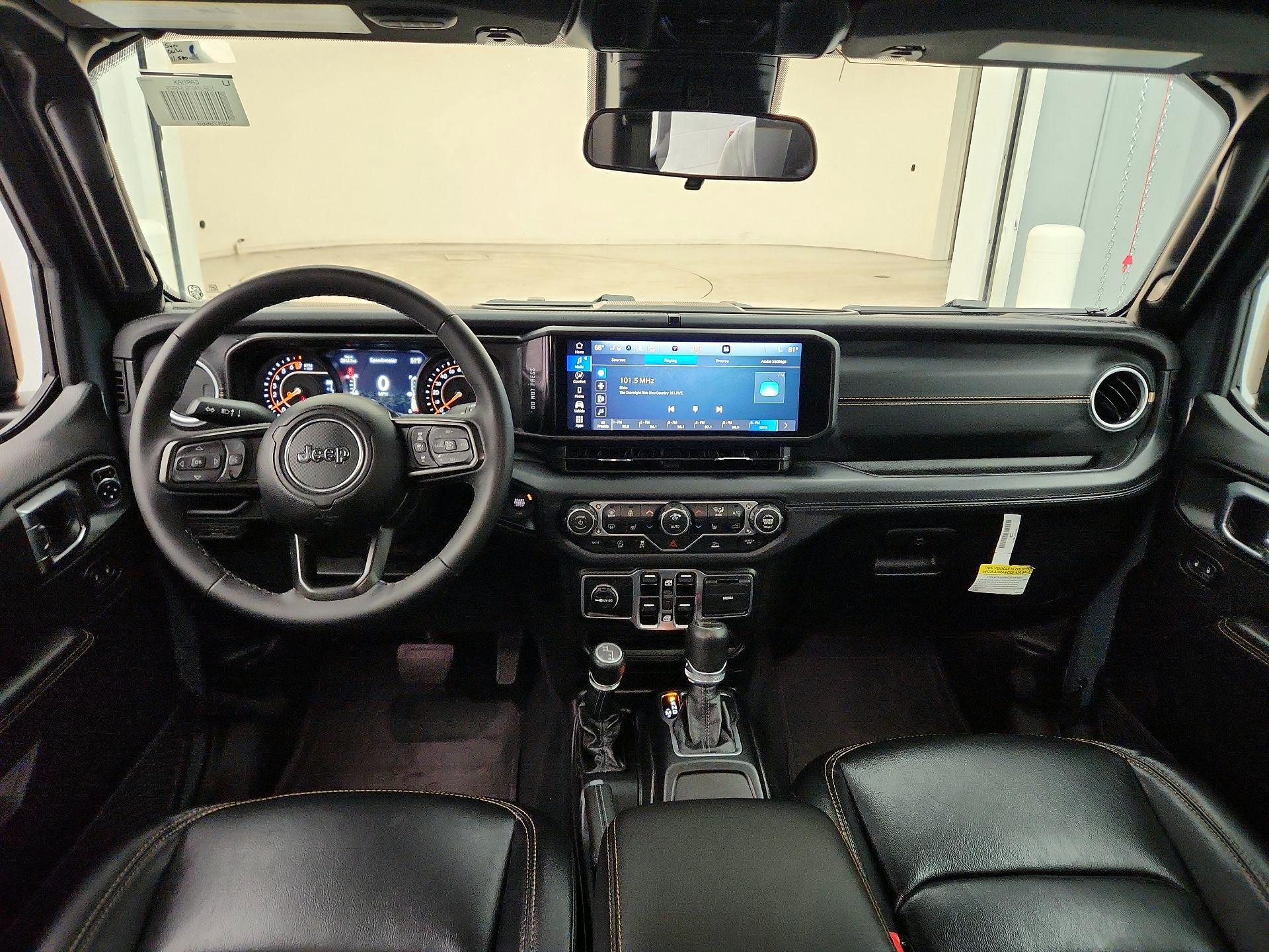 Thumbnail: 2025 Jeep Gladiator - 9