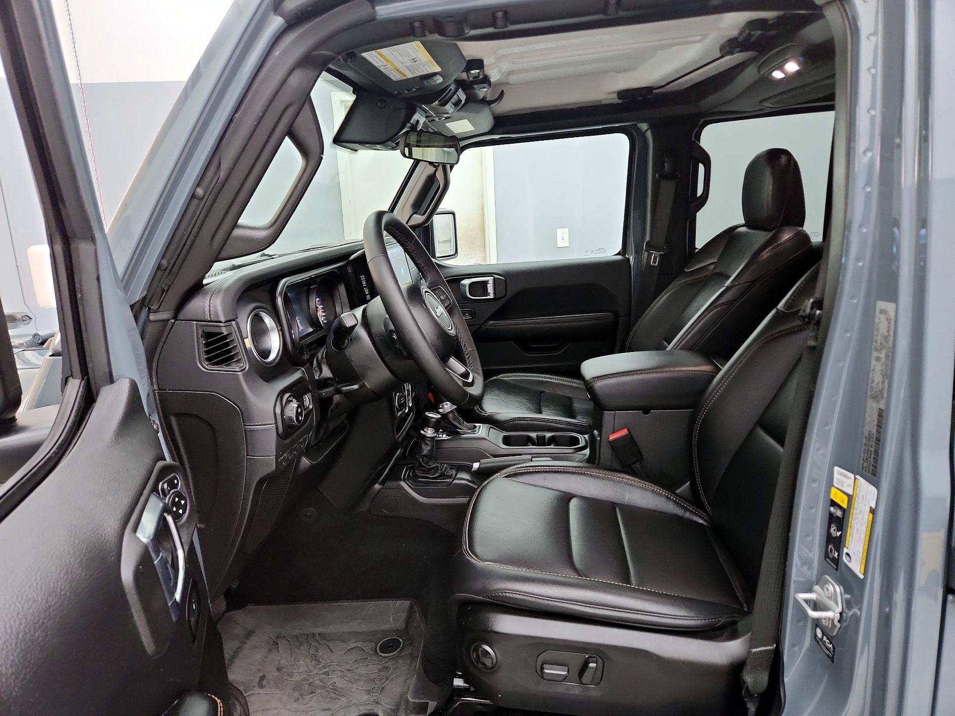 Thumbnail: 2025 Jeep Gladiator - 11