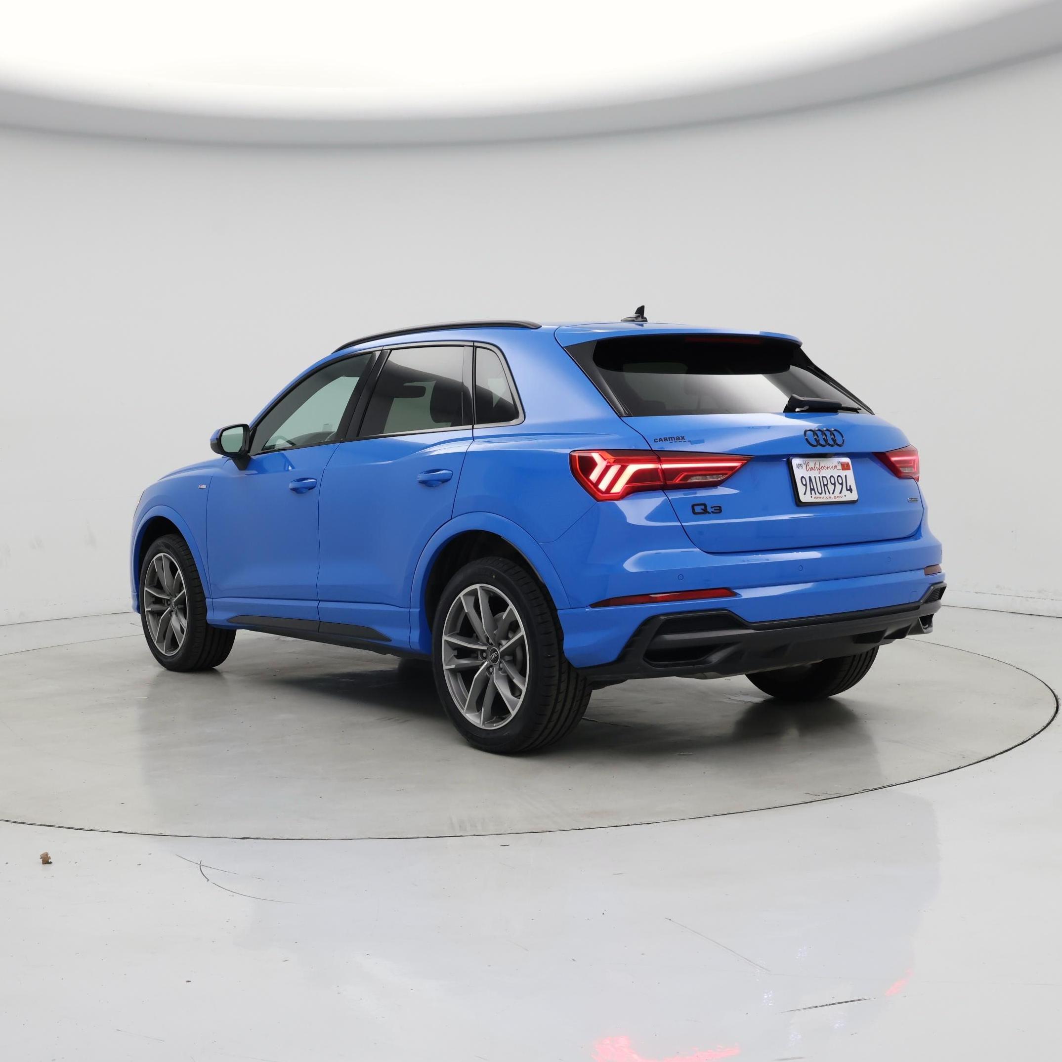 Thumbnail: 2022 Audi Q3 - 2