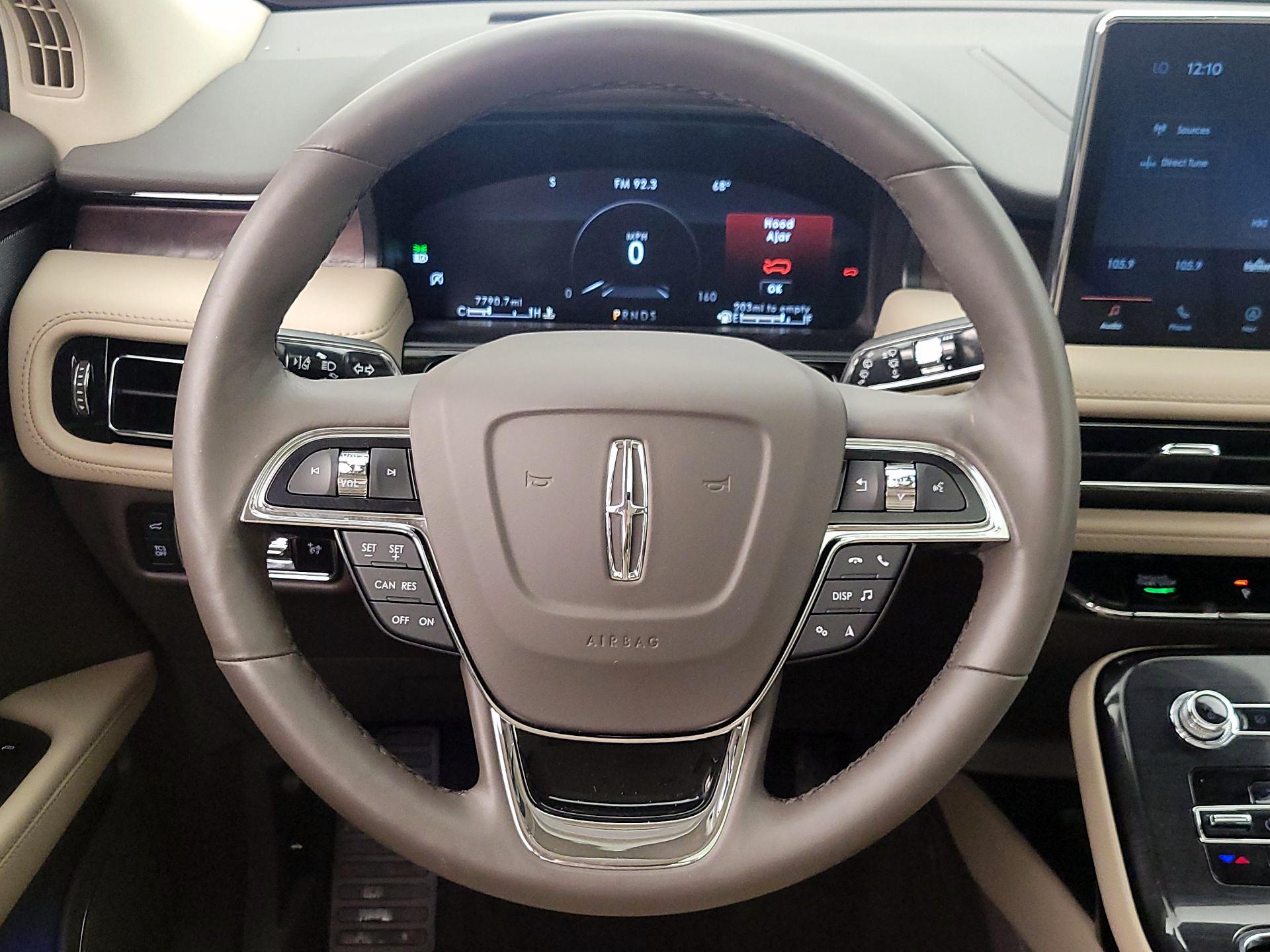 Thumbnail: 2023 Lincoln Nautilus - 10