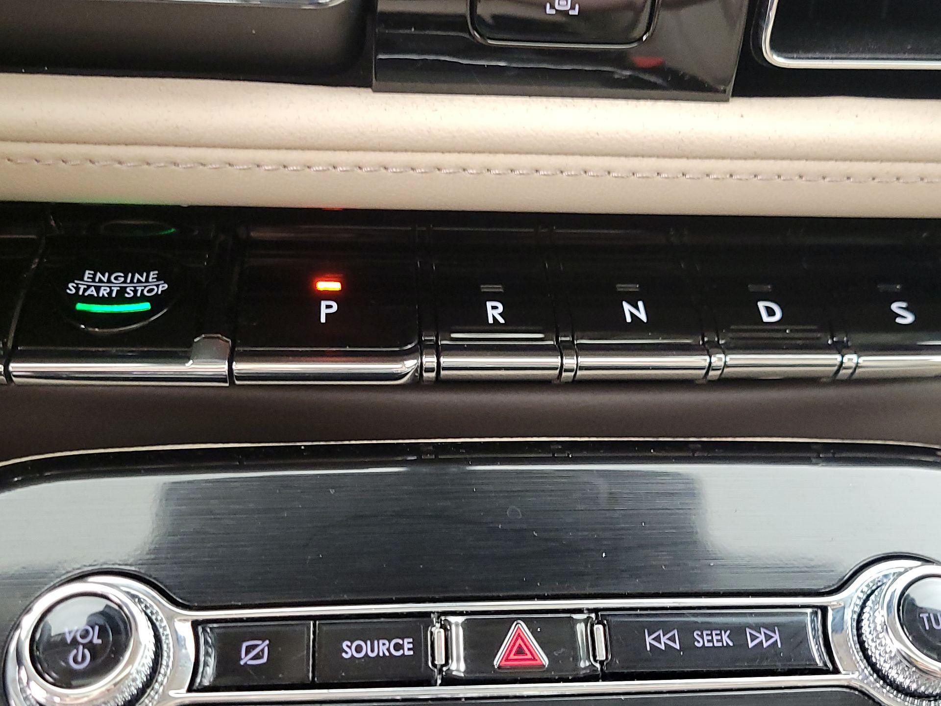 Thumbnail: 2023 Lincoln Nautilus - 18