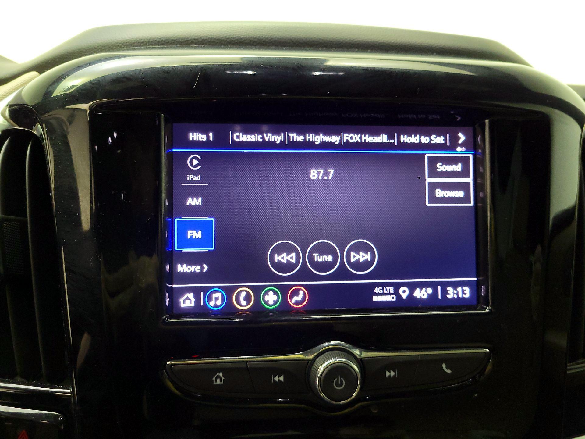 Thumbnail: 2023 Chevrolet Traverse - 13