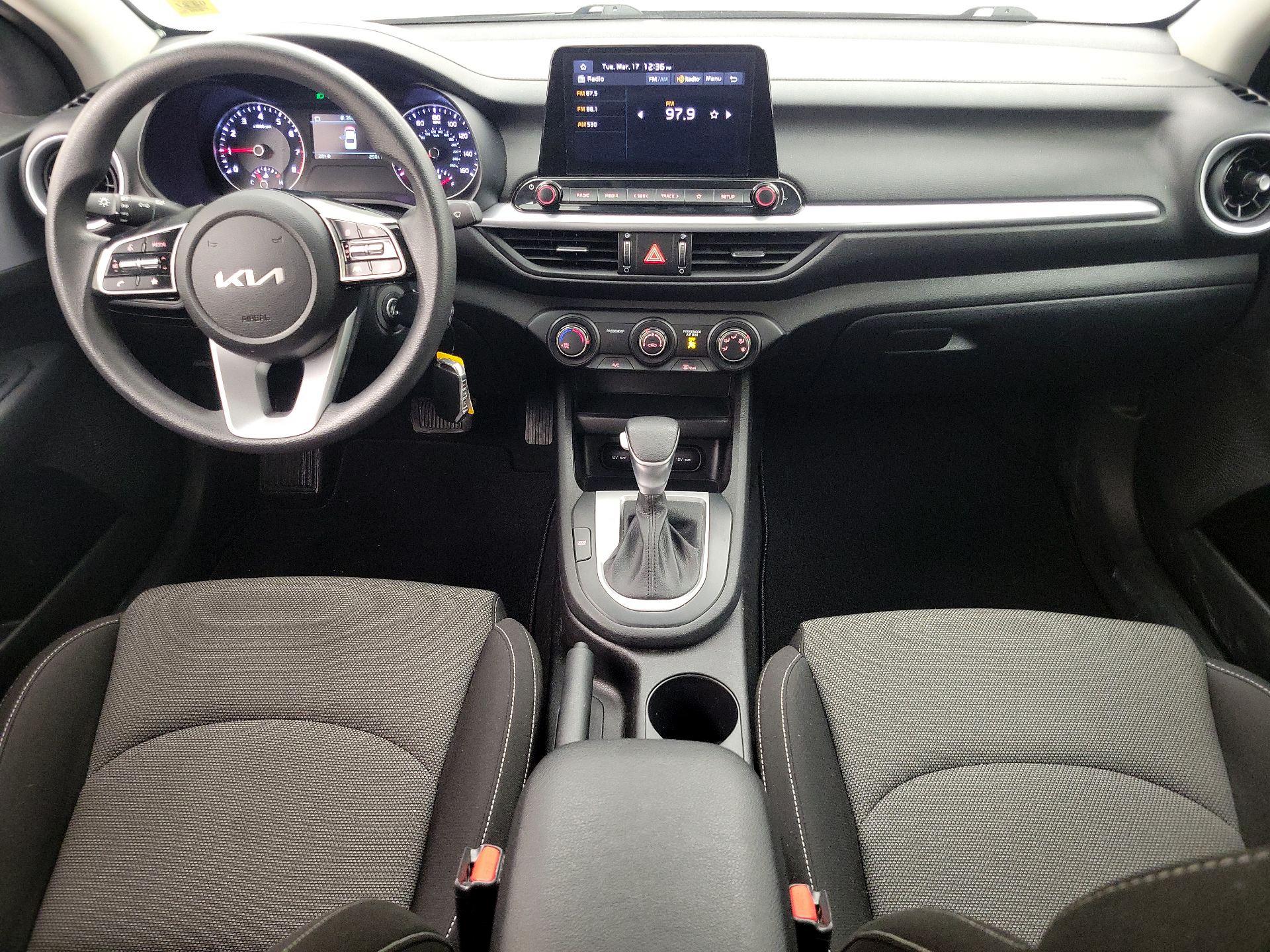 Thumbnail: 2023 Kia Forte - 9