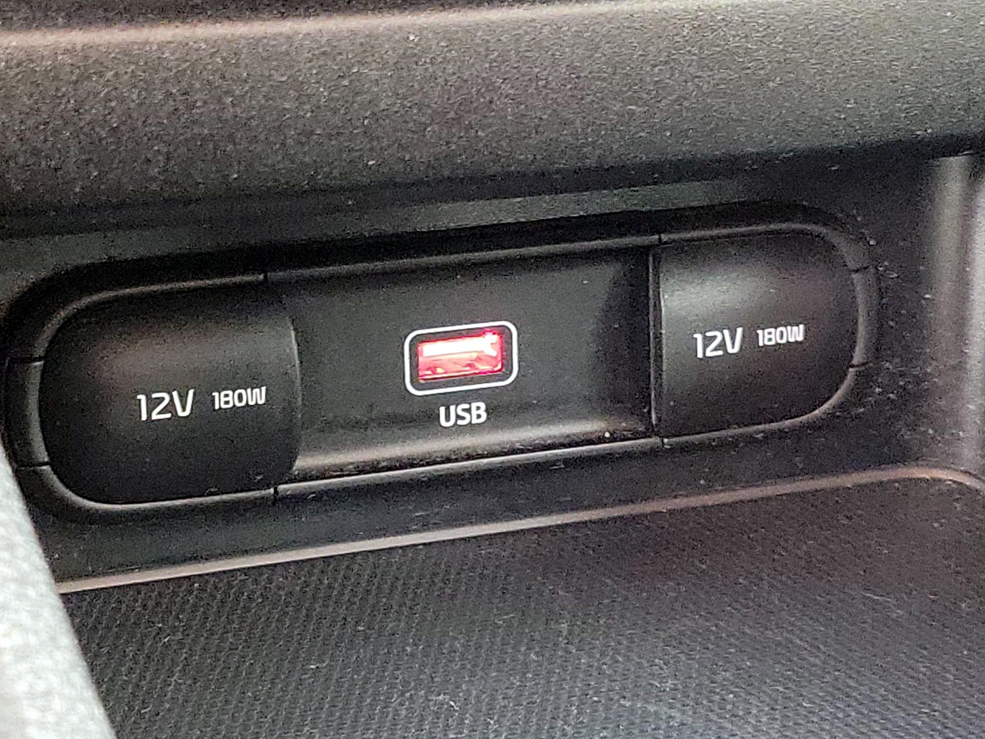 Thumbnail: 2023 Kia Forte - 18