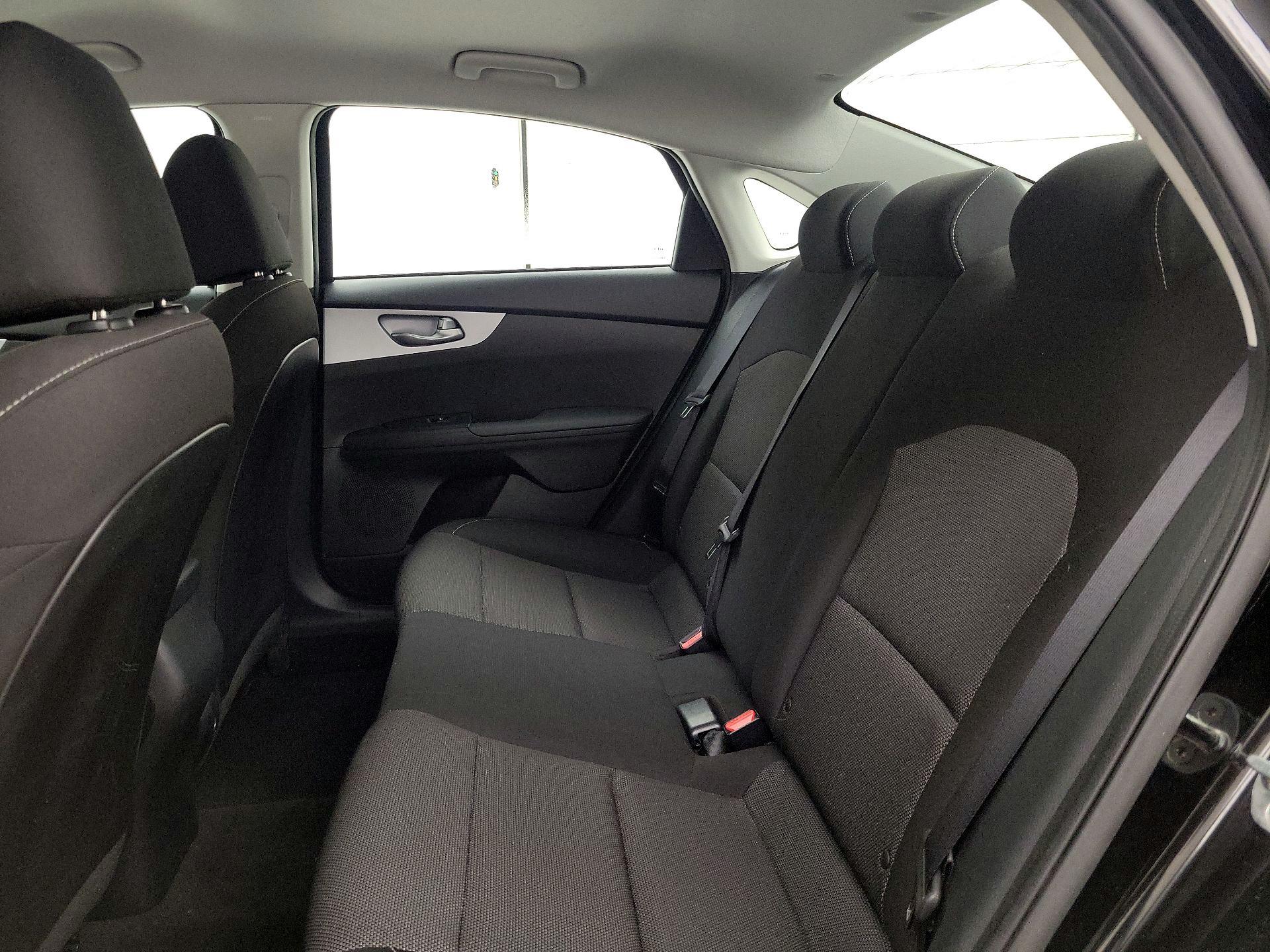 Thumbnail: 2023 Kia Forte - 19