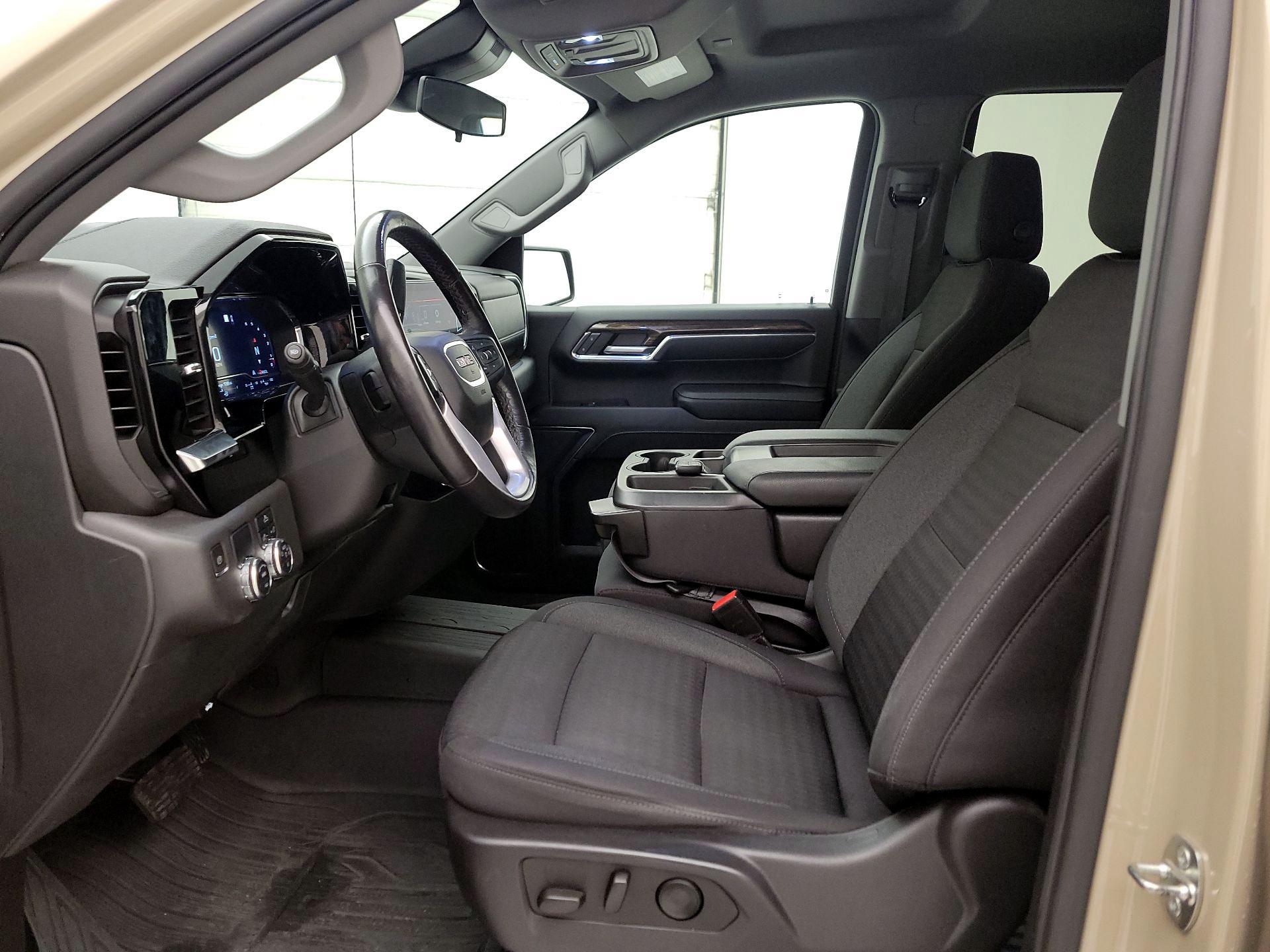 Thumbnail: 2022 GMC Sierra 1500 - 11