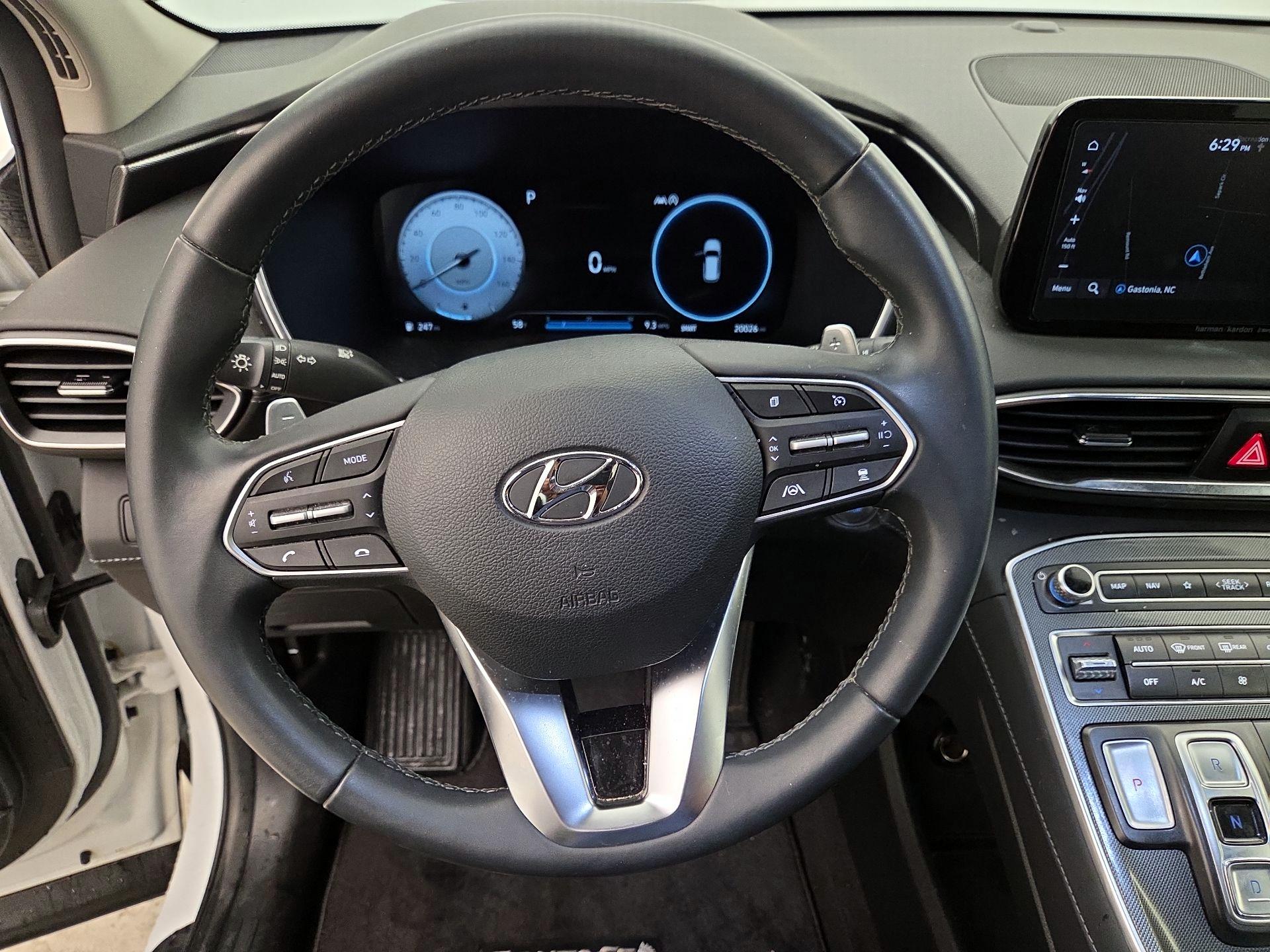 Thumbnail: 2023 Hyundai Santa Fe - 10