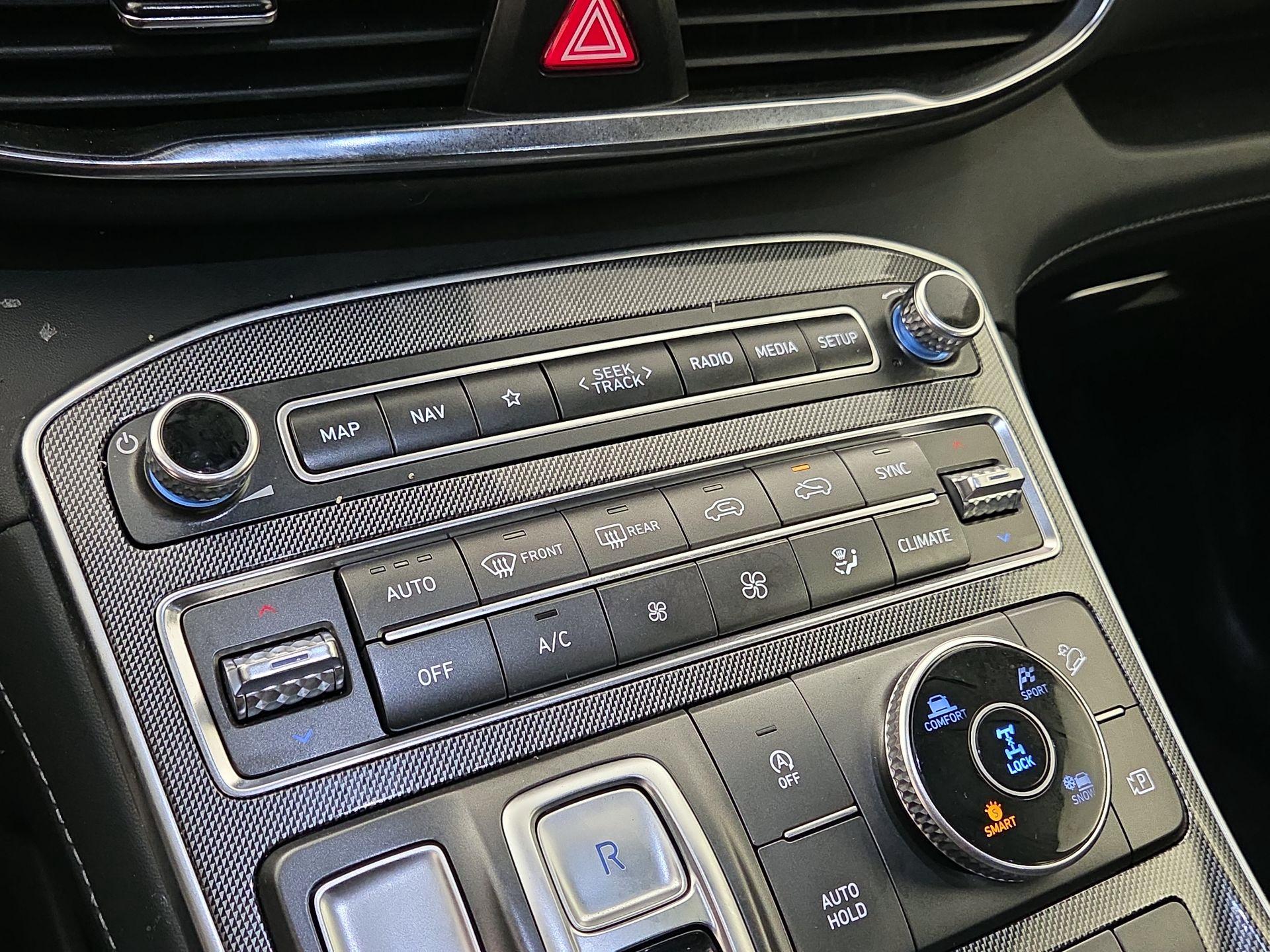 Thumbnail: 2023 Hyundai Santa Fe - 17