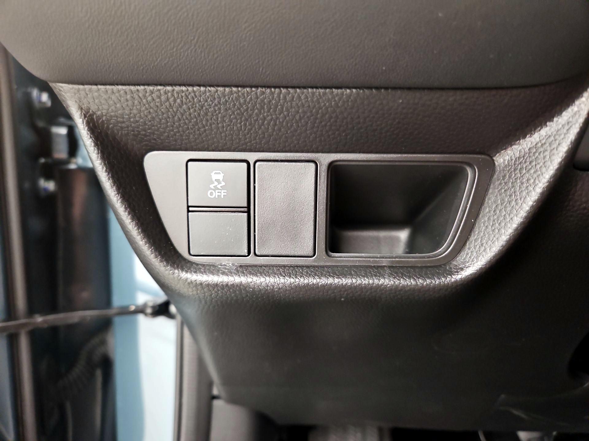 Thumbnail: 2025 Honda HR-V - 13