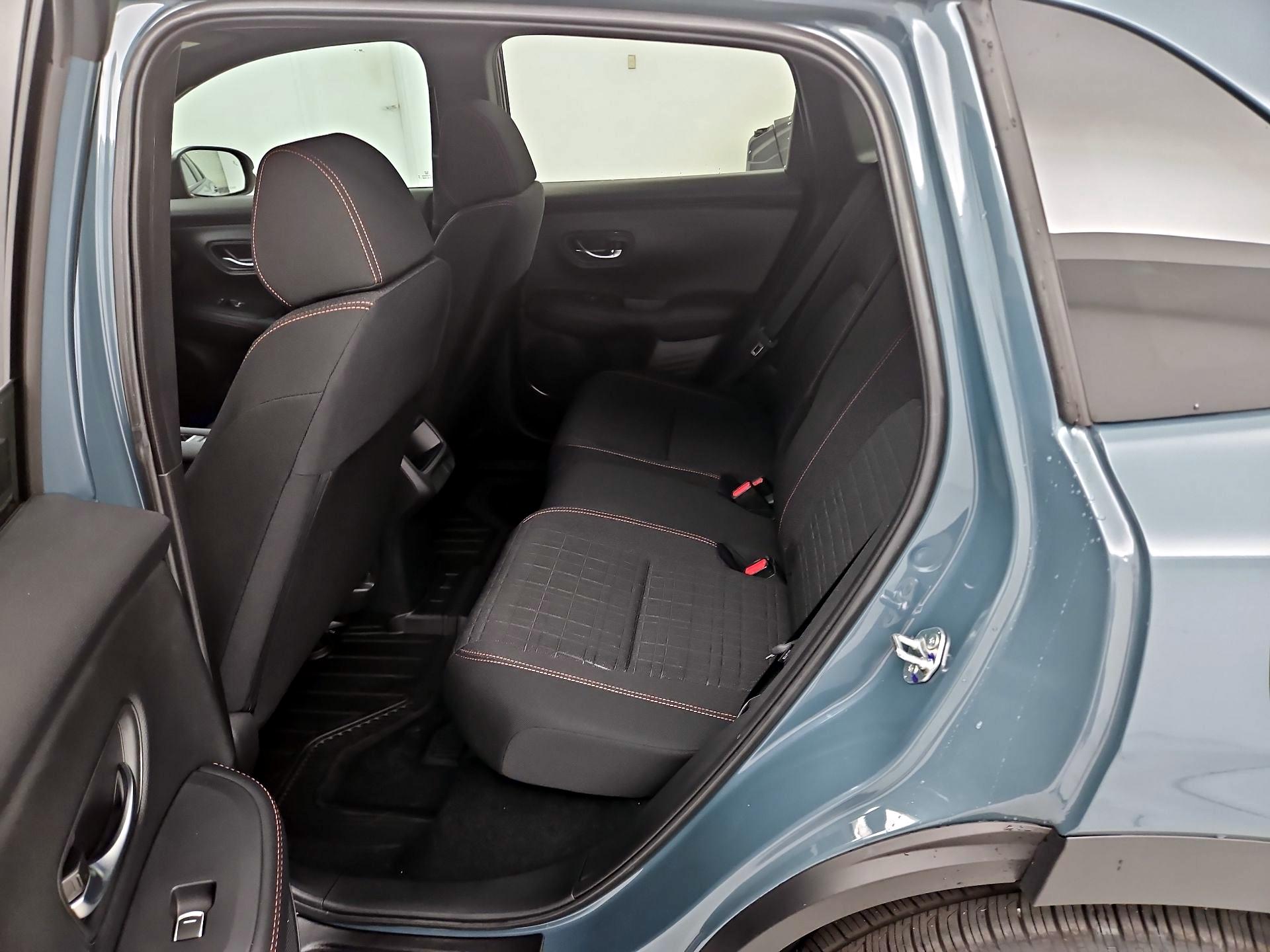 Thumbnail: 2025 Honda HR-V - 19