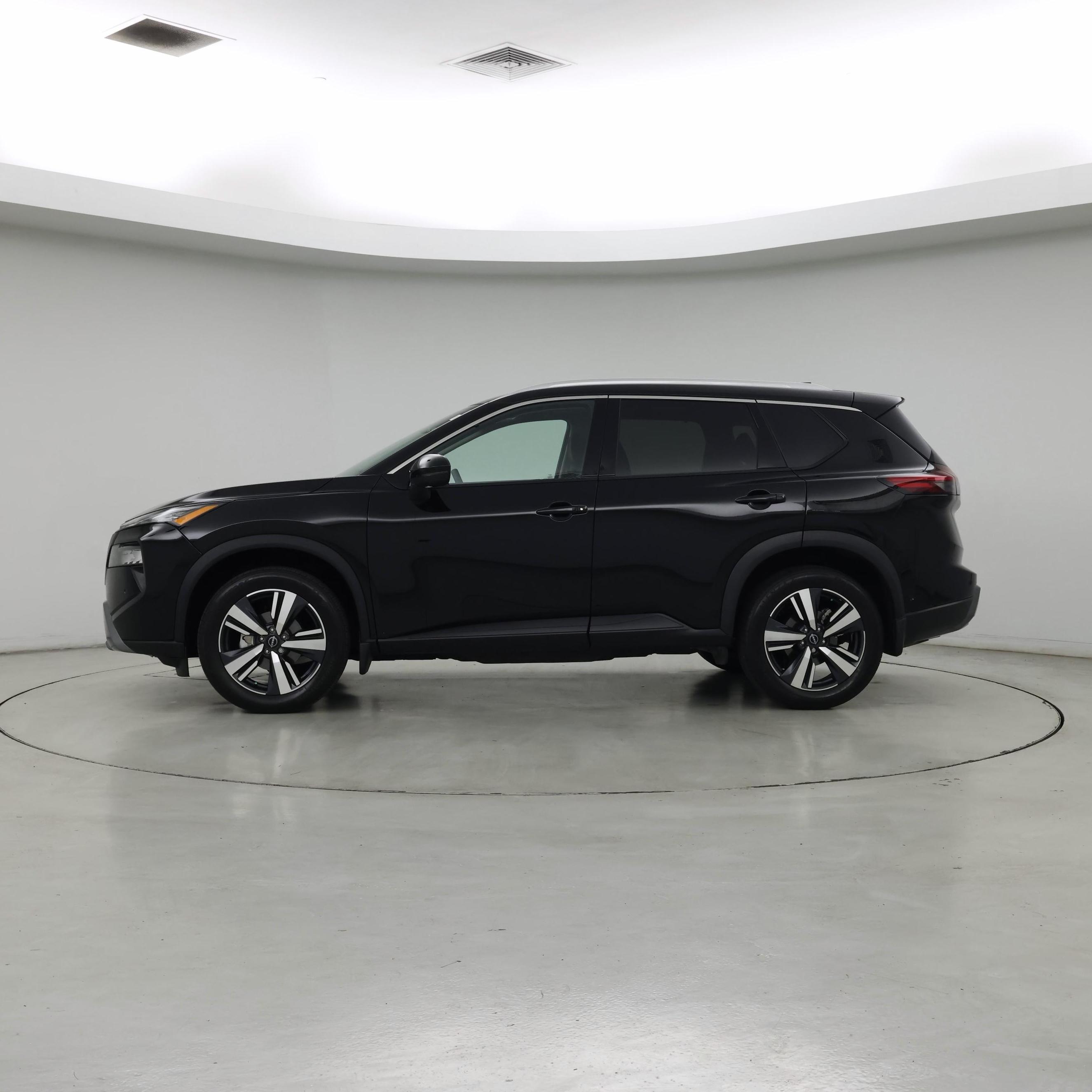 Thumbnail: 2024 Nissan Rogue - 3