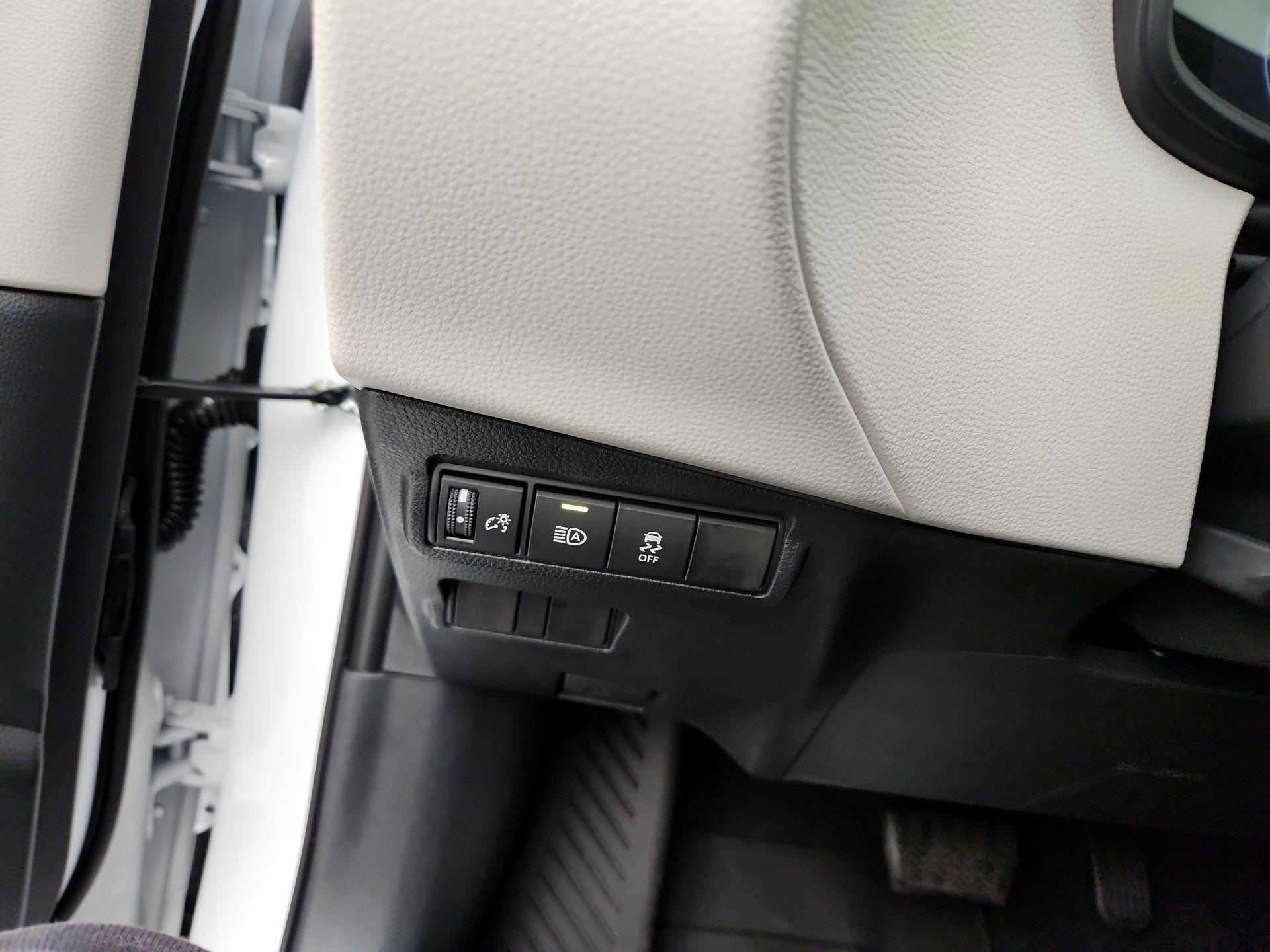 Thumbnail: 2026 Toyota Corolla Cross - 13