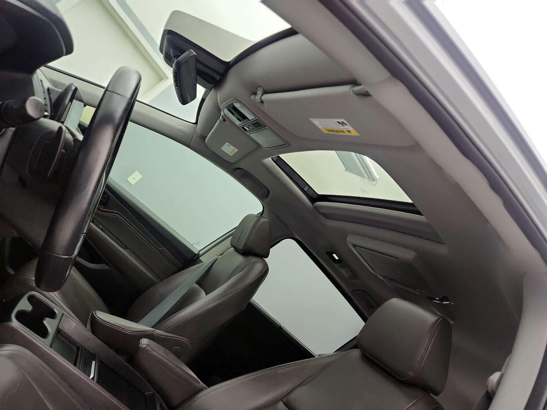 Thumbnail: 2020 Honda Odyssey - 20