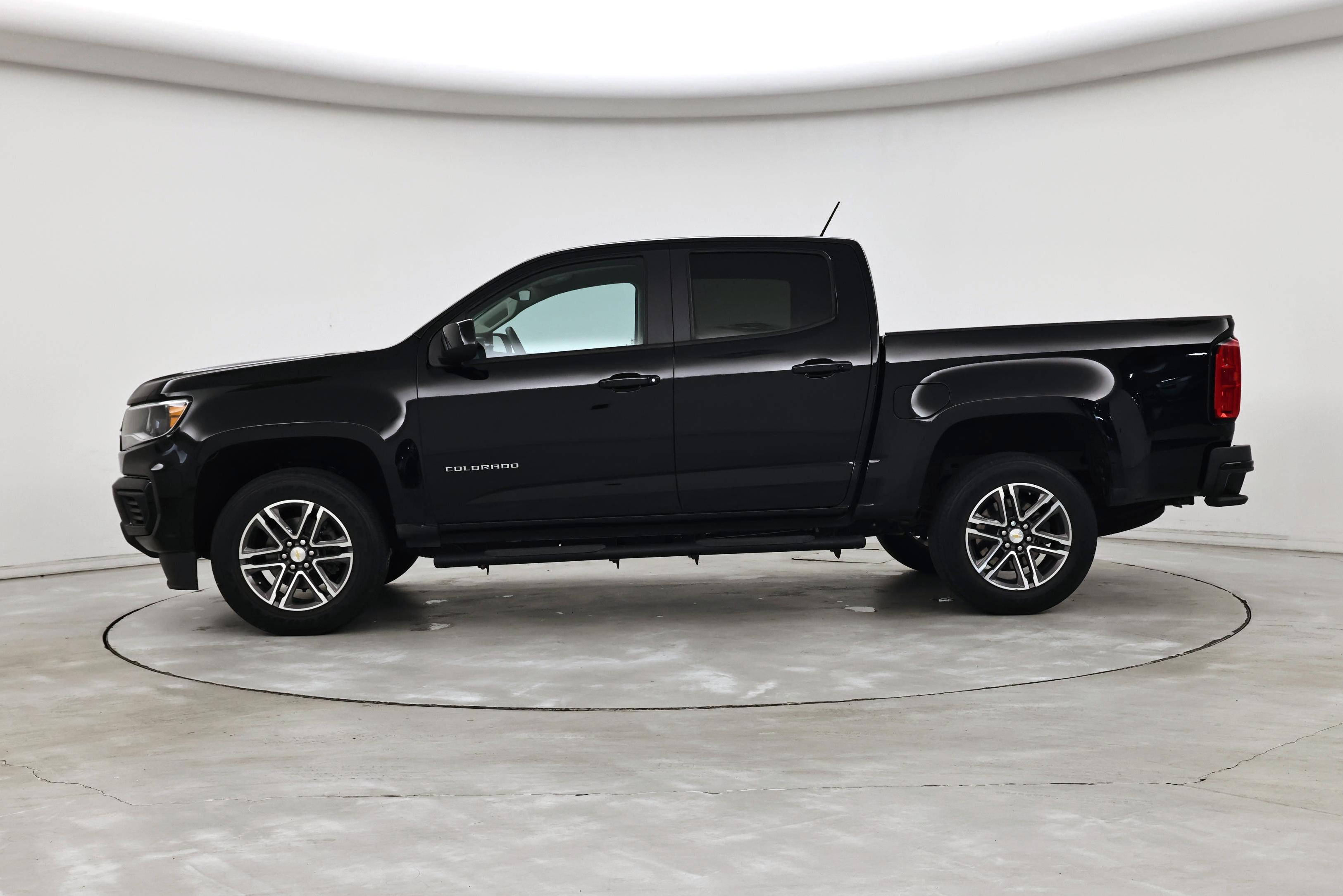 Thumbnail: 2021 Chevrolet Colorado - 3