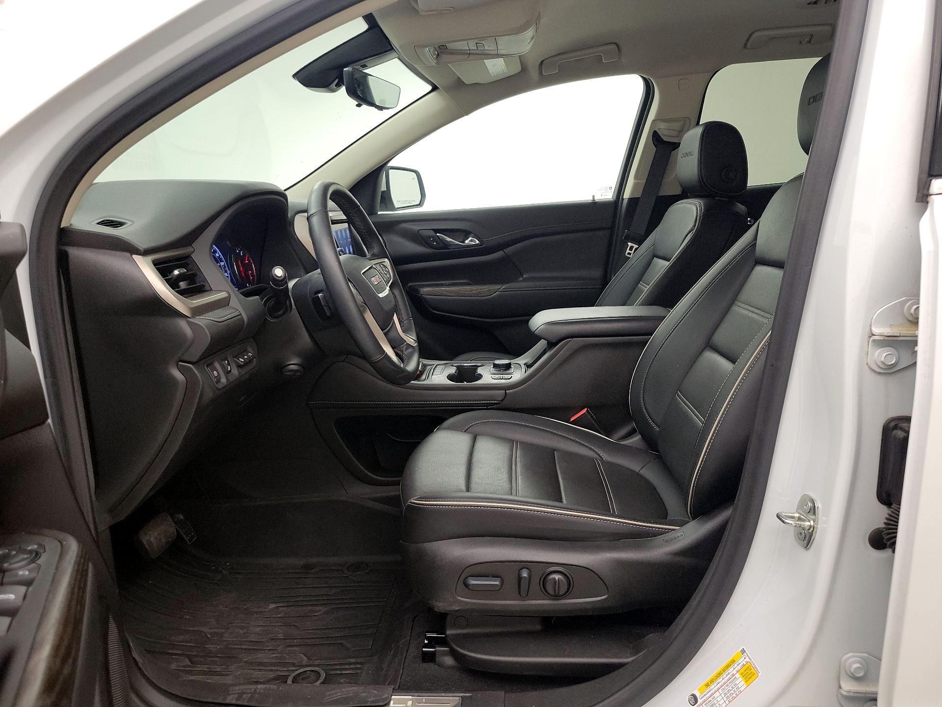 Thumbnail: 2023 GMC Acadia - 11