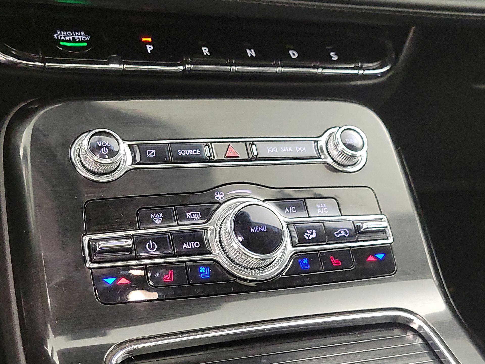 Thumbnail: 2022 Lincoln Nautilus - 17