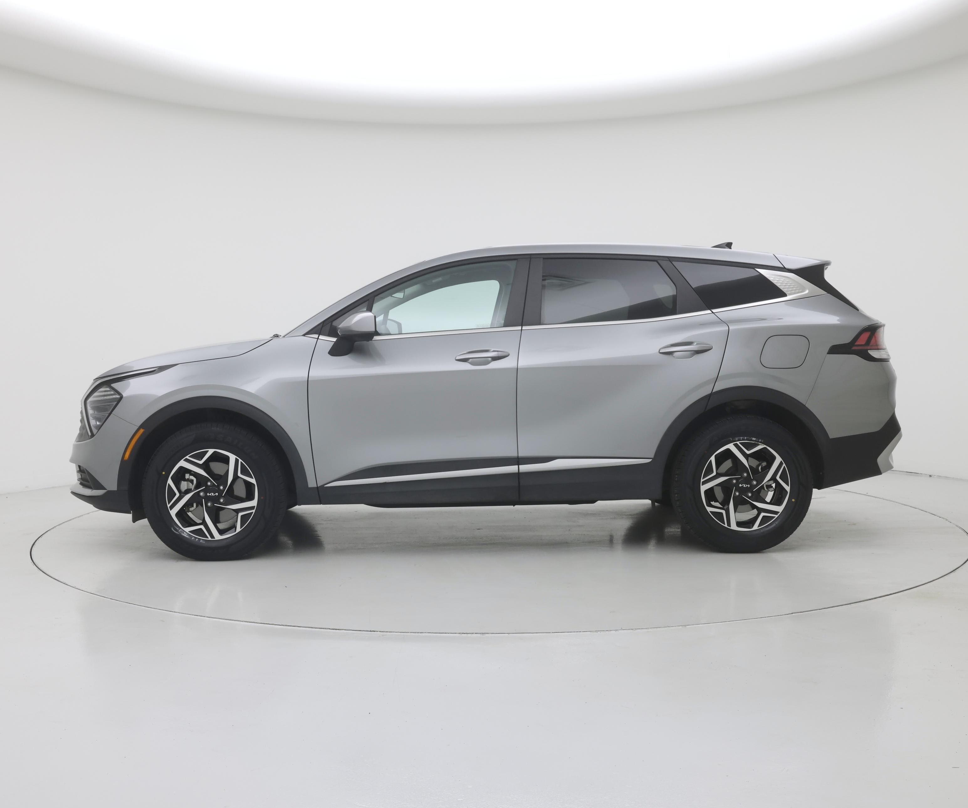 Thumbnail: 2024 Kia Sportage - 3