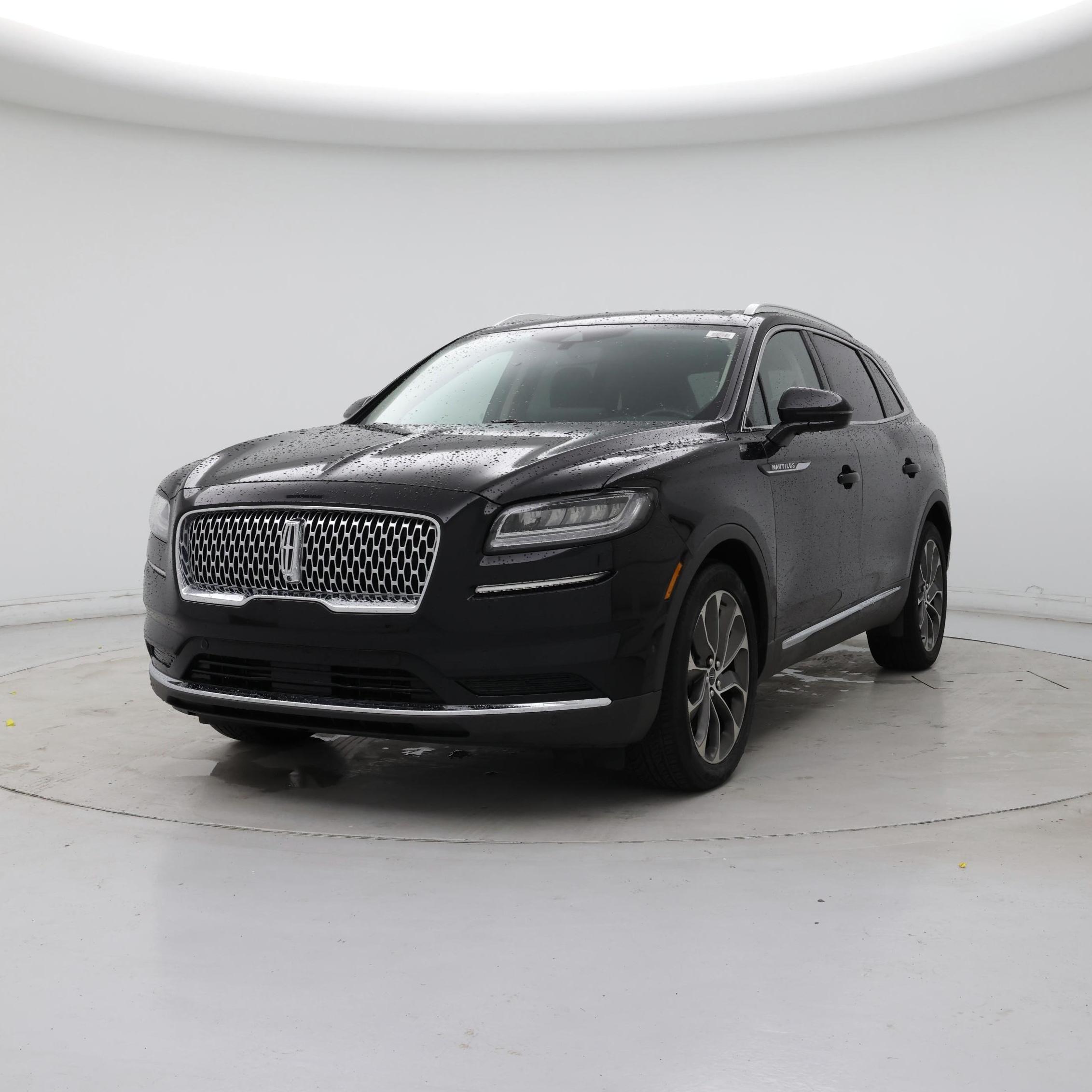 Thumbnail: 2023 Lincoln Nautilus - 4