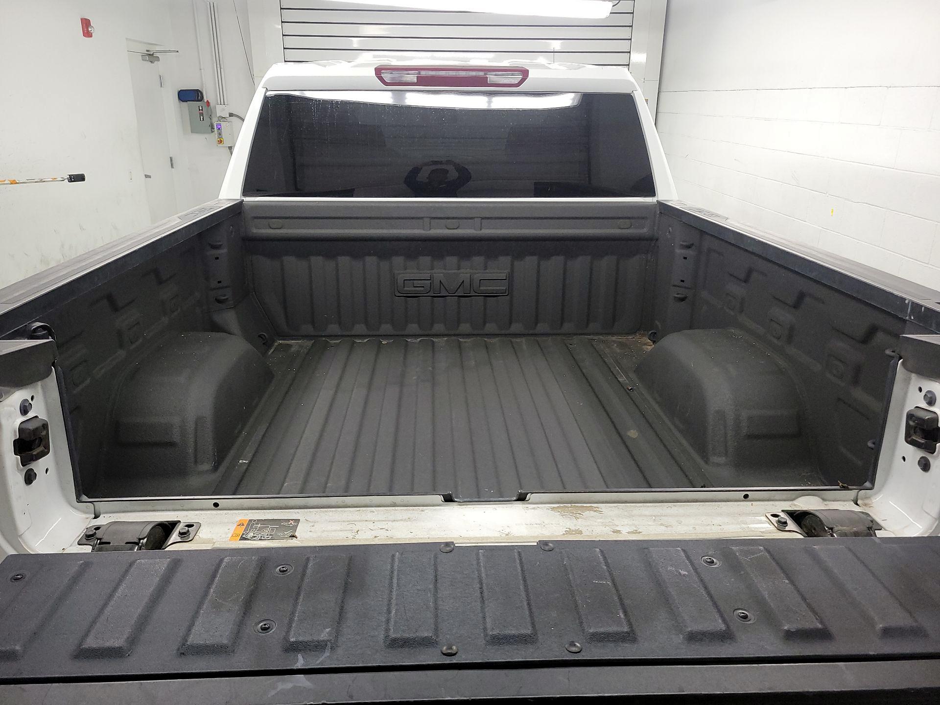Thumbnail: 2023 GMC Sierra 1500 - 20