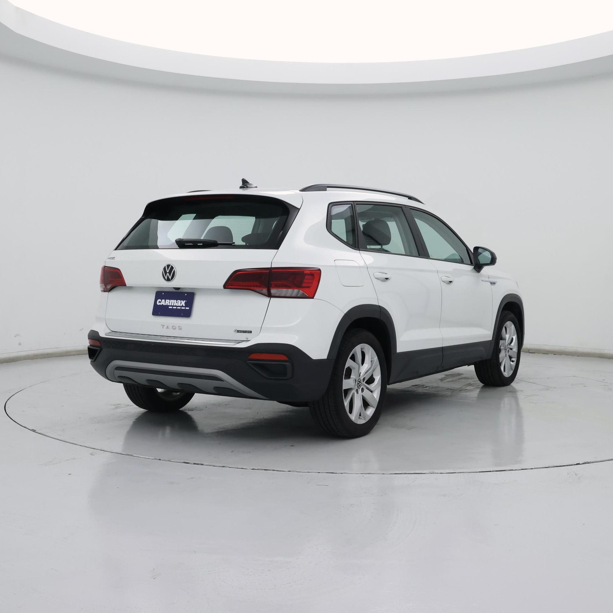 Thumbnail: 2023 Volkswagen Taos - 8