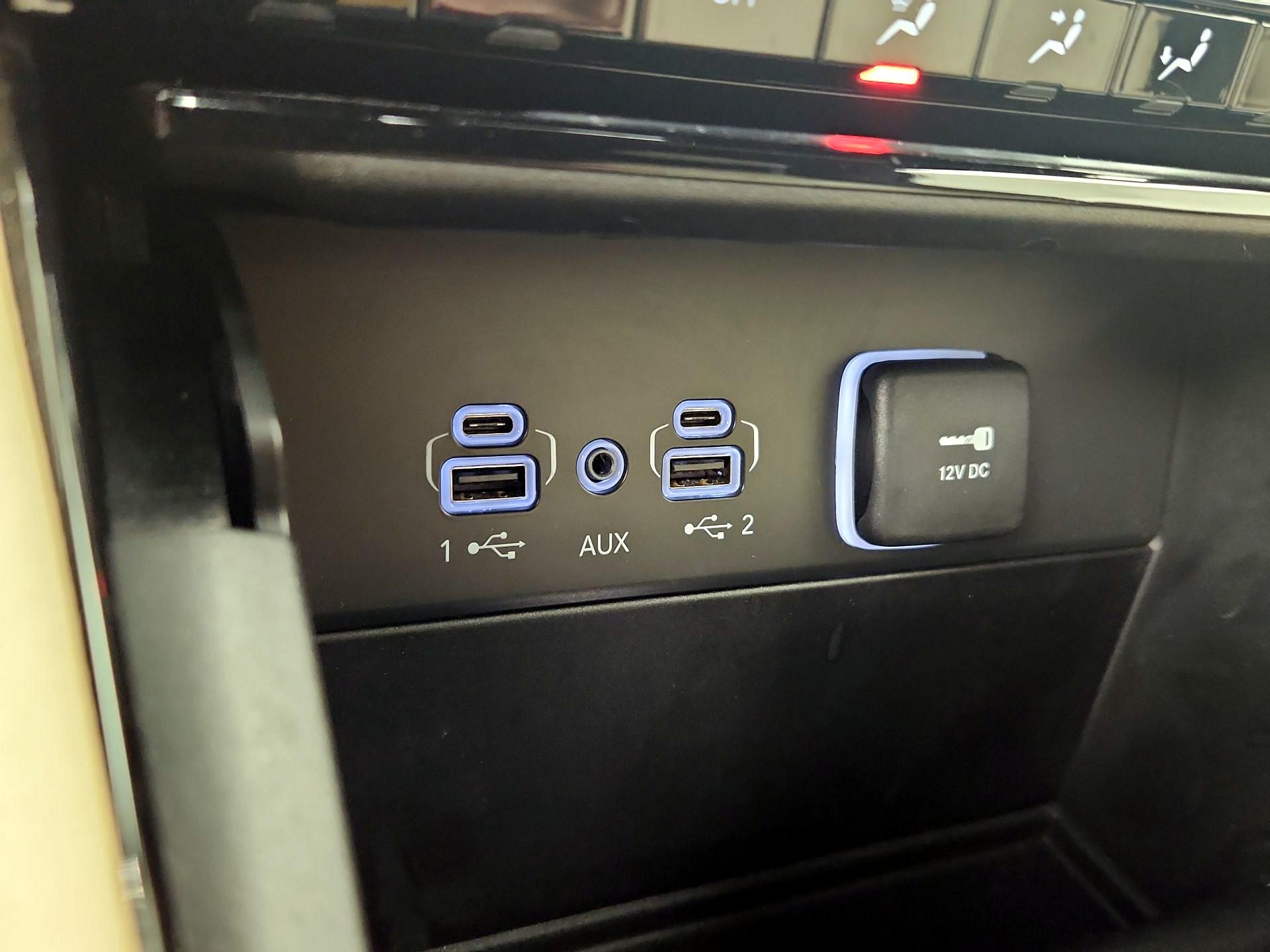 Thumbnail: 2023 Jeep Grand Cherokee - 19