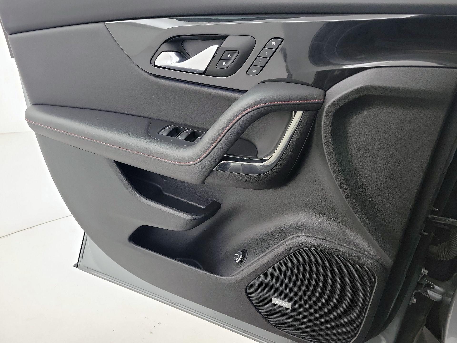 Thumbnail: 2023 Chevrolet Blazer - 12