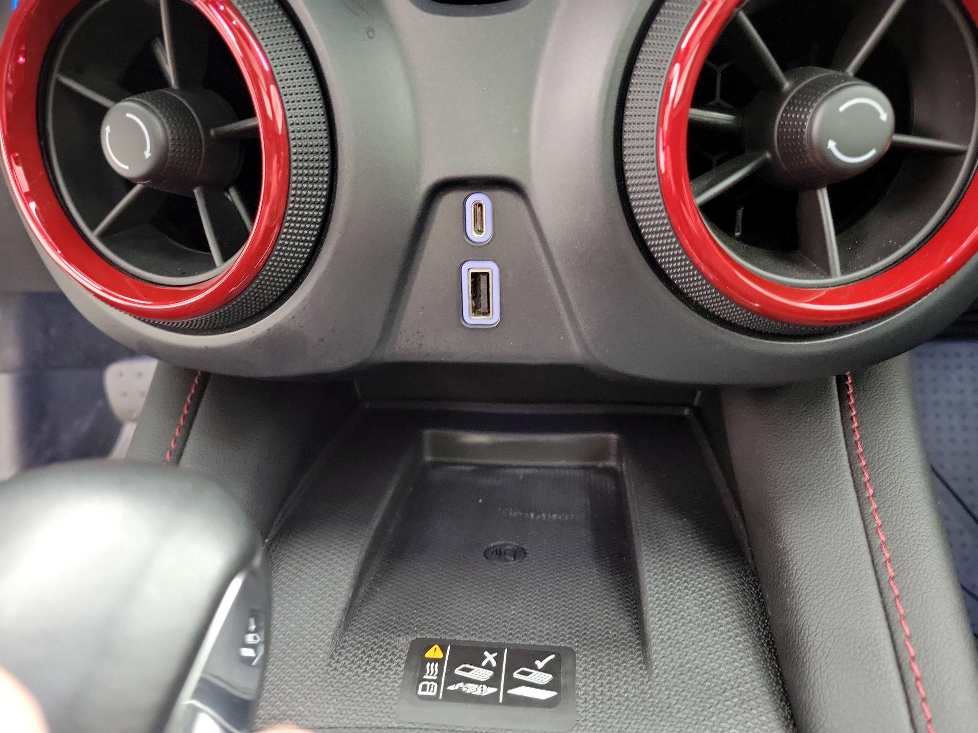 Thumbnail: 2023 Chevrolet Blazer - 19