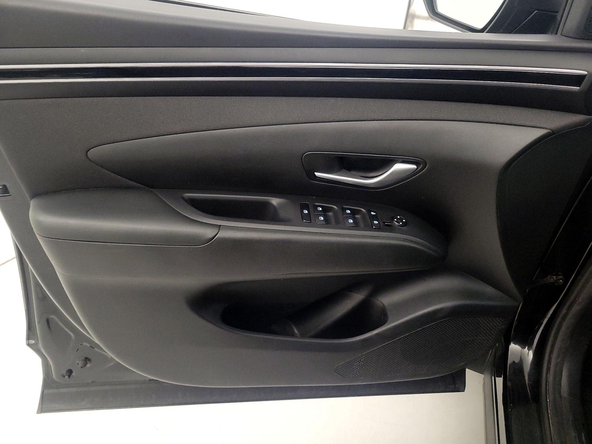 Thumbnail: 2023 Hyundai Tucson - 12