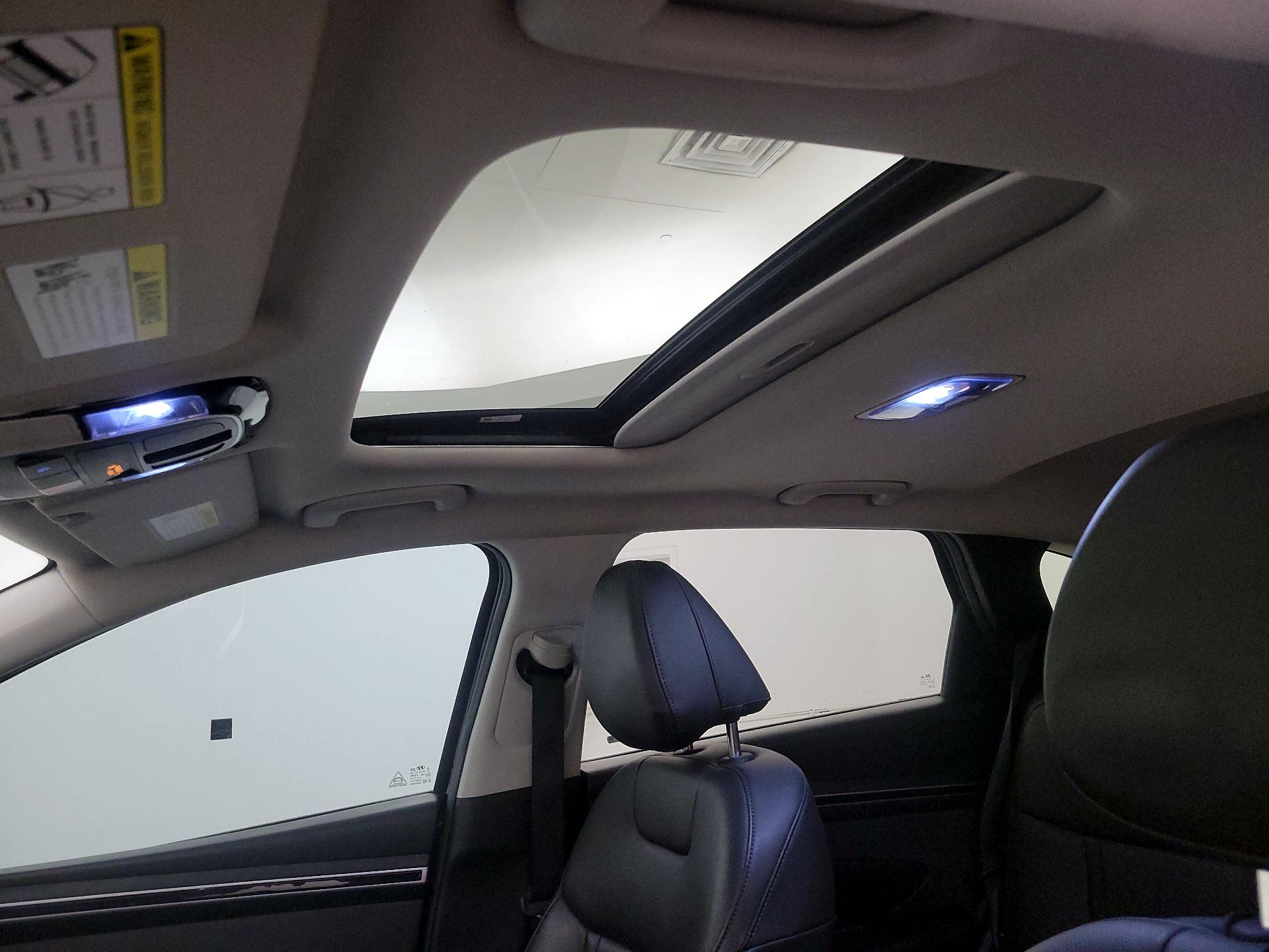 Thumbnail: 2023 Hyundai Tucson - 19