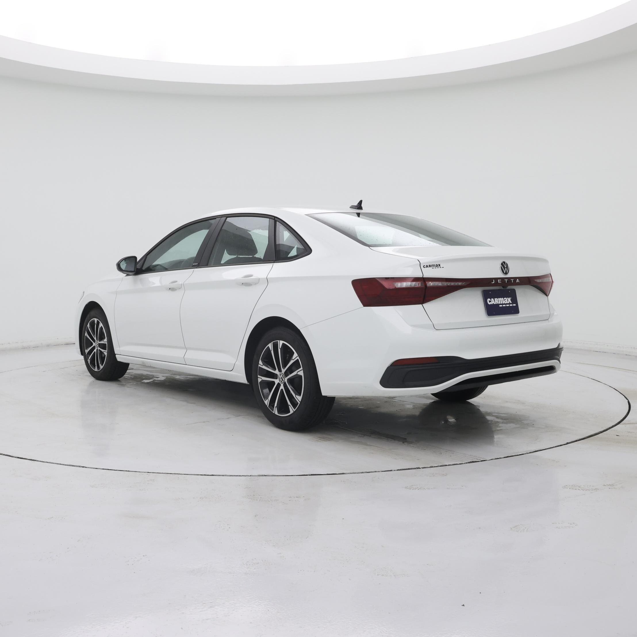 Thumbnail: 2025 Volkswagen Jetta - 2