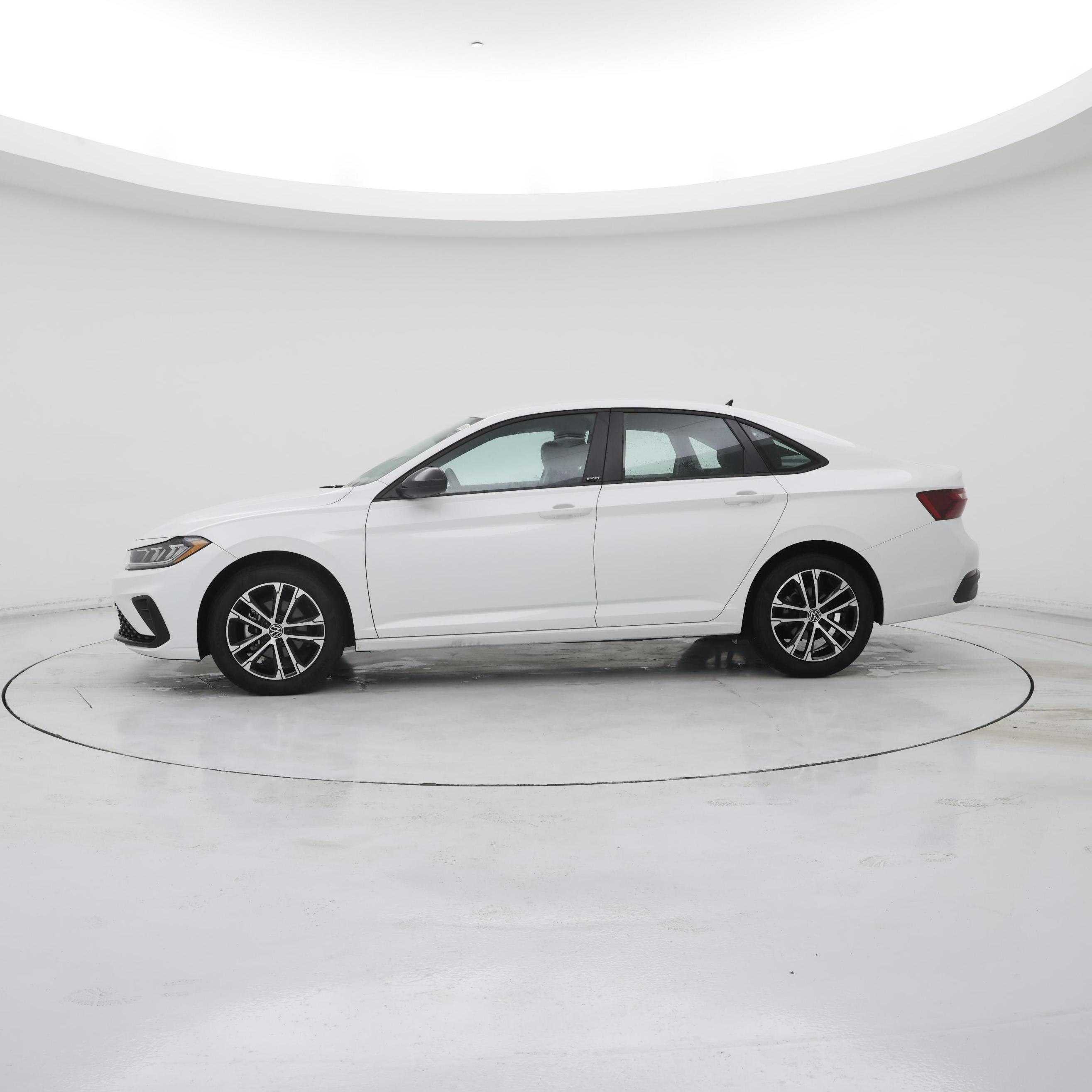 Thumbnail: 2025 Volkswagen Jetta - 3