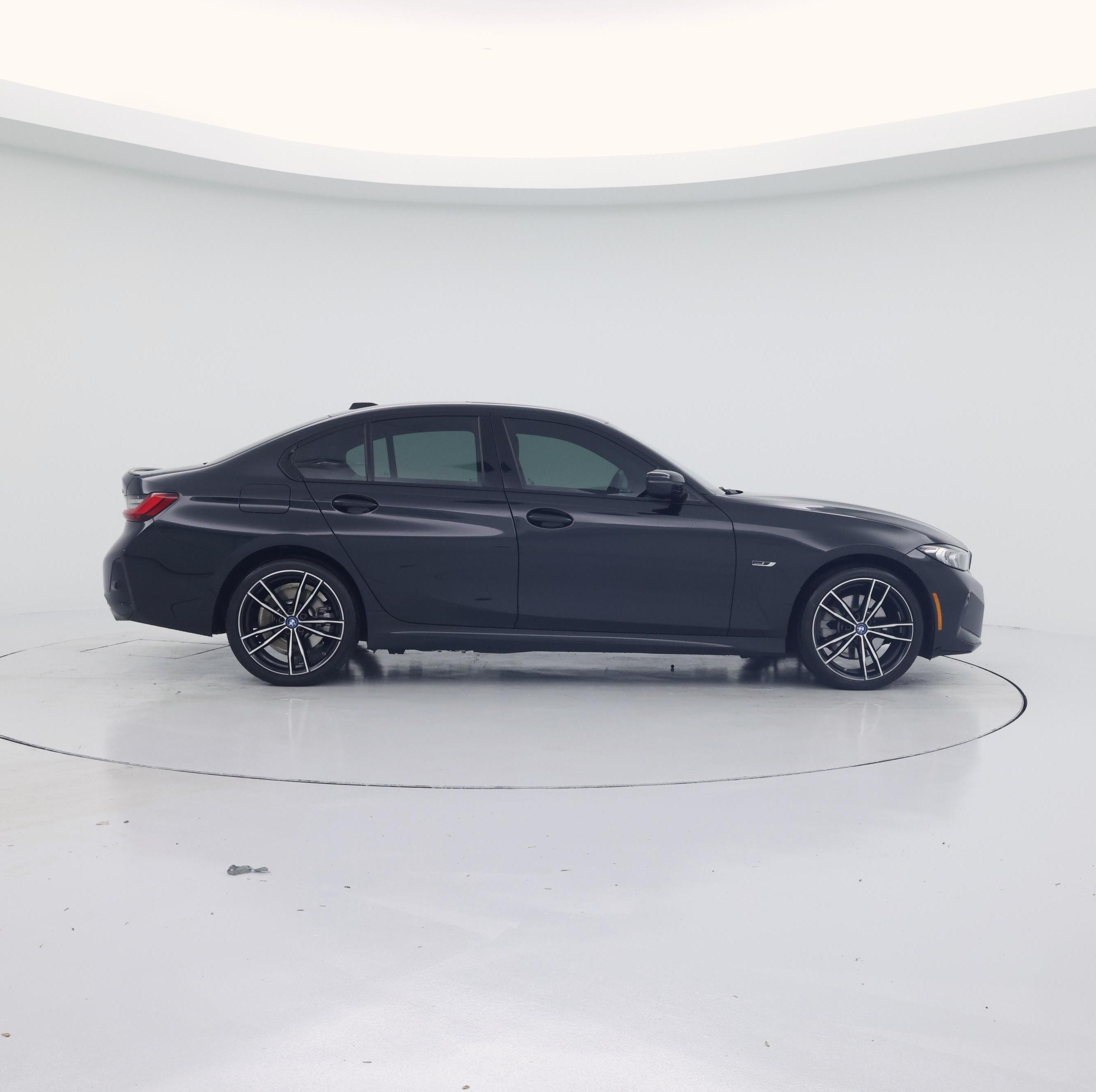 Thumbnail: 2023 BMW 3 Series - 7