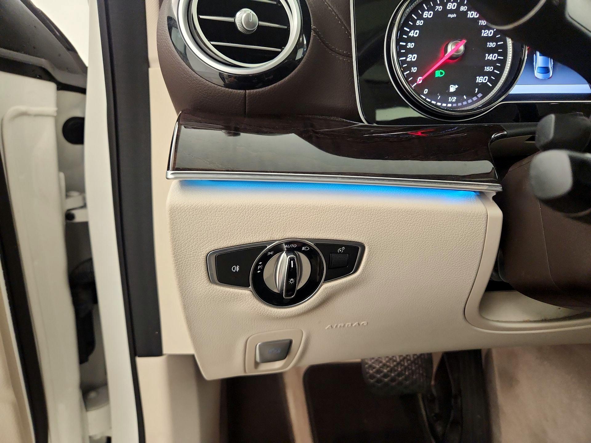 Thumbnail: 2017 Mercedes-Benz E-Class - 13