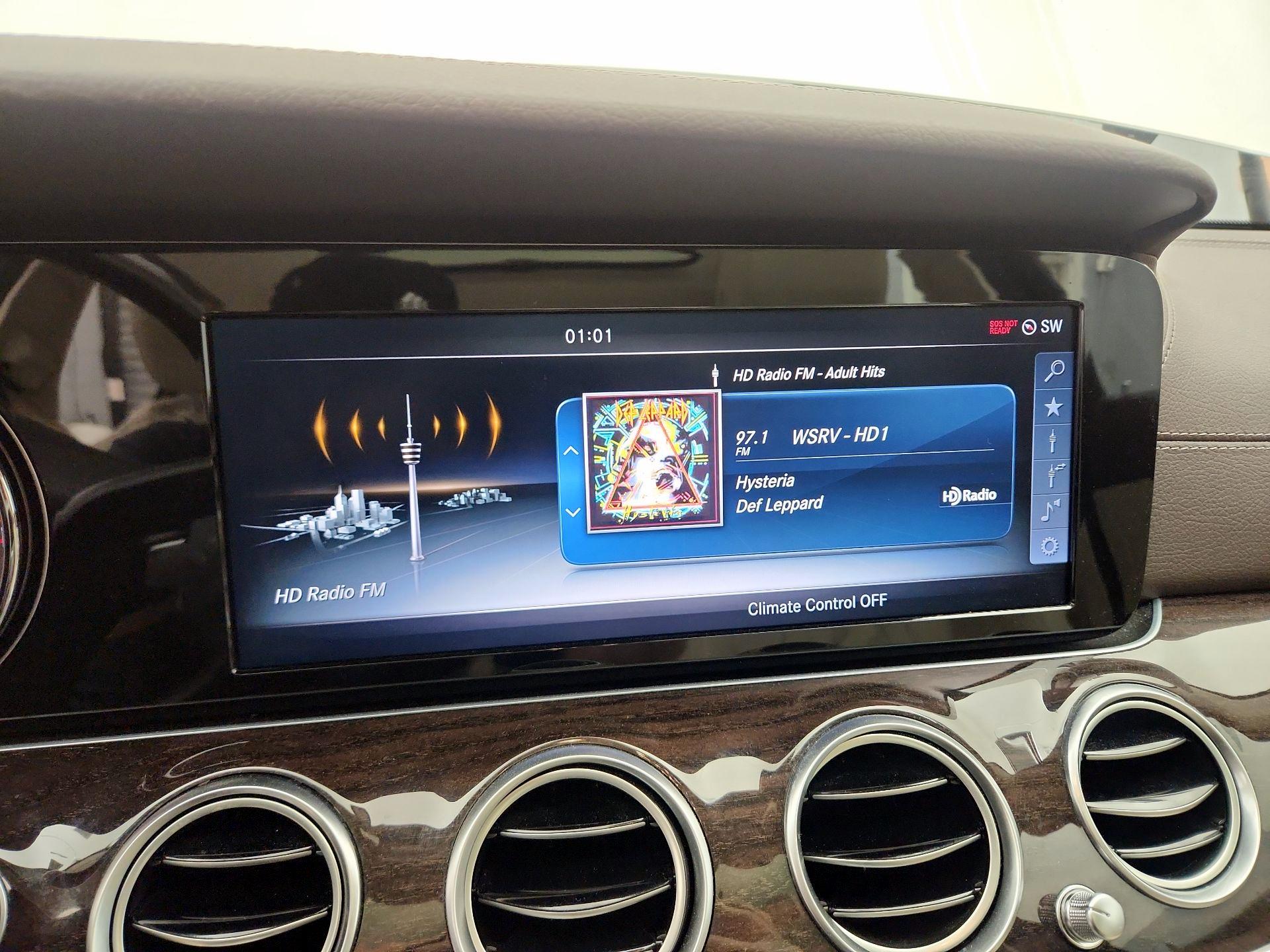 Thumbnail: 2017 Mercedes-Benz E-Class - 15