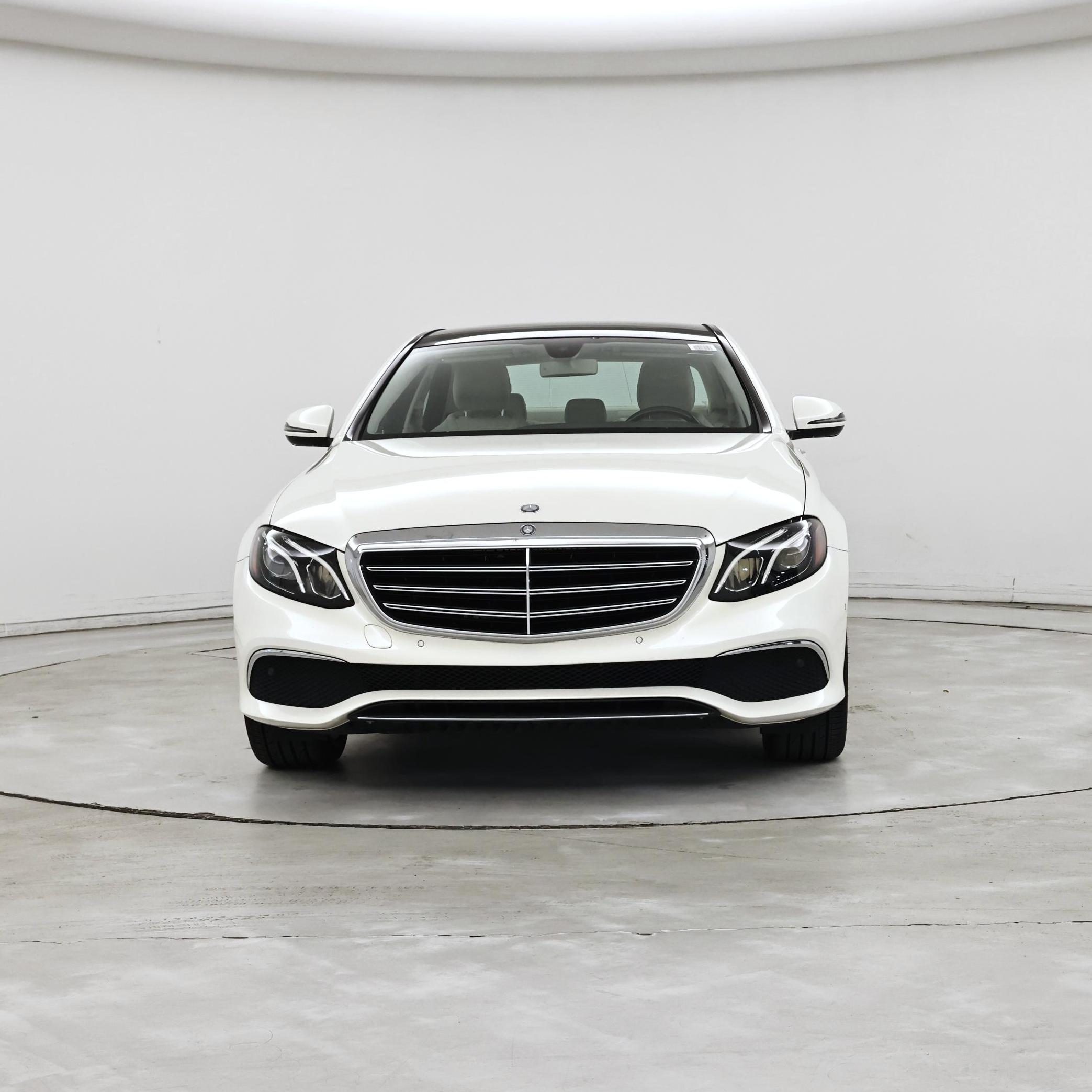 Thumbnail: 2017 Mercedes-Benz E-Class - 5