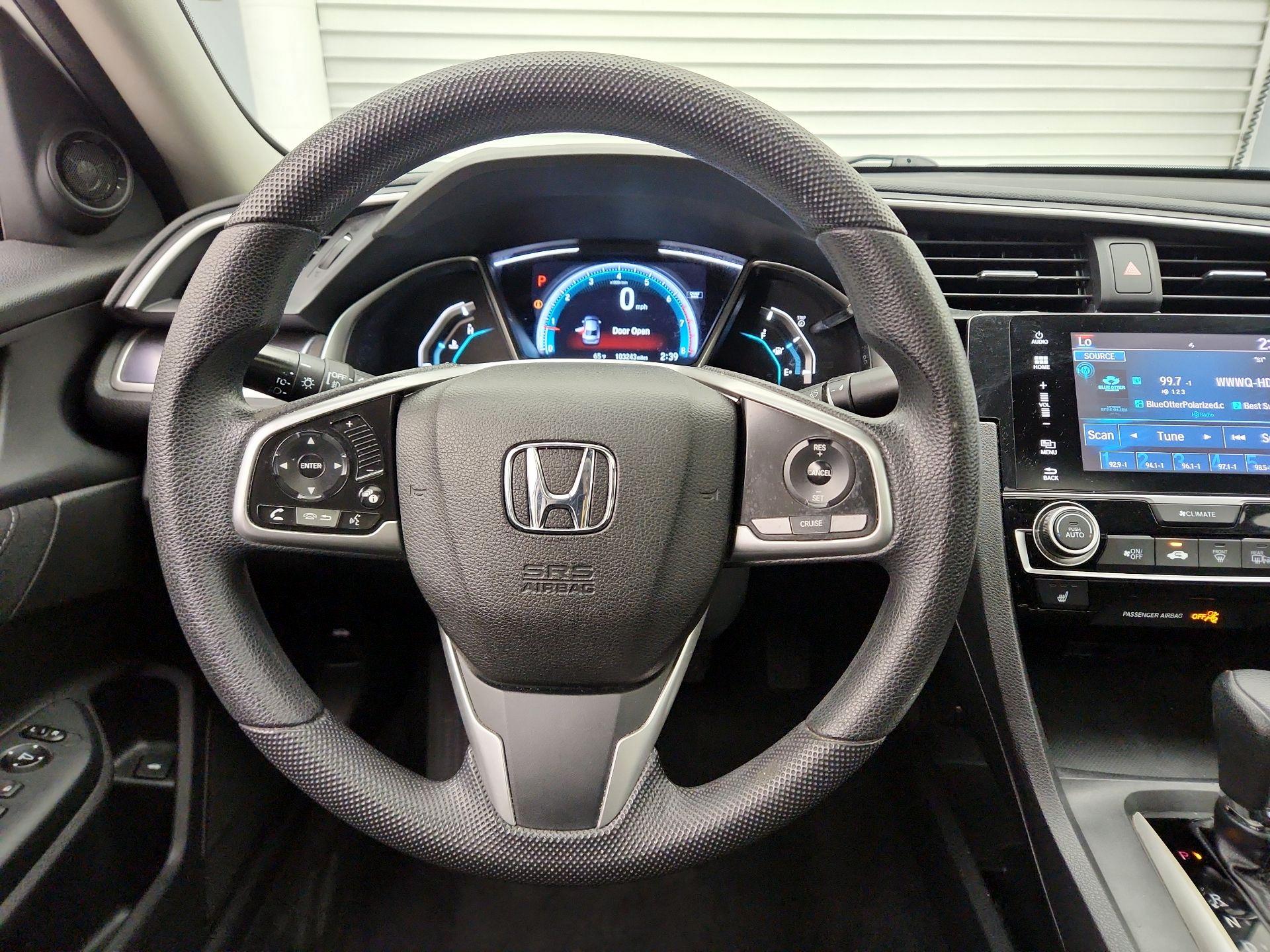 Thumbnail: 2017 Honda Civic - 10