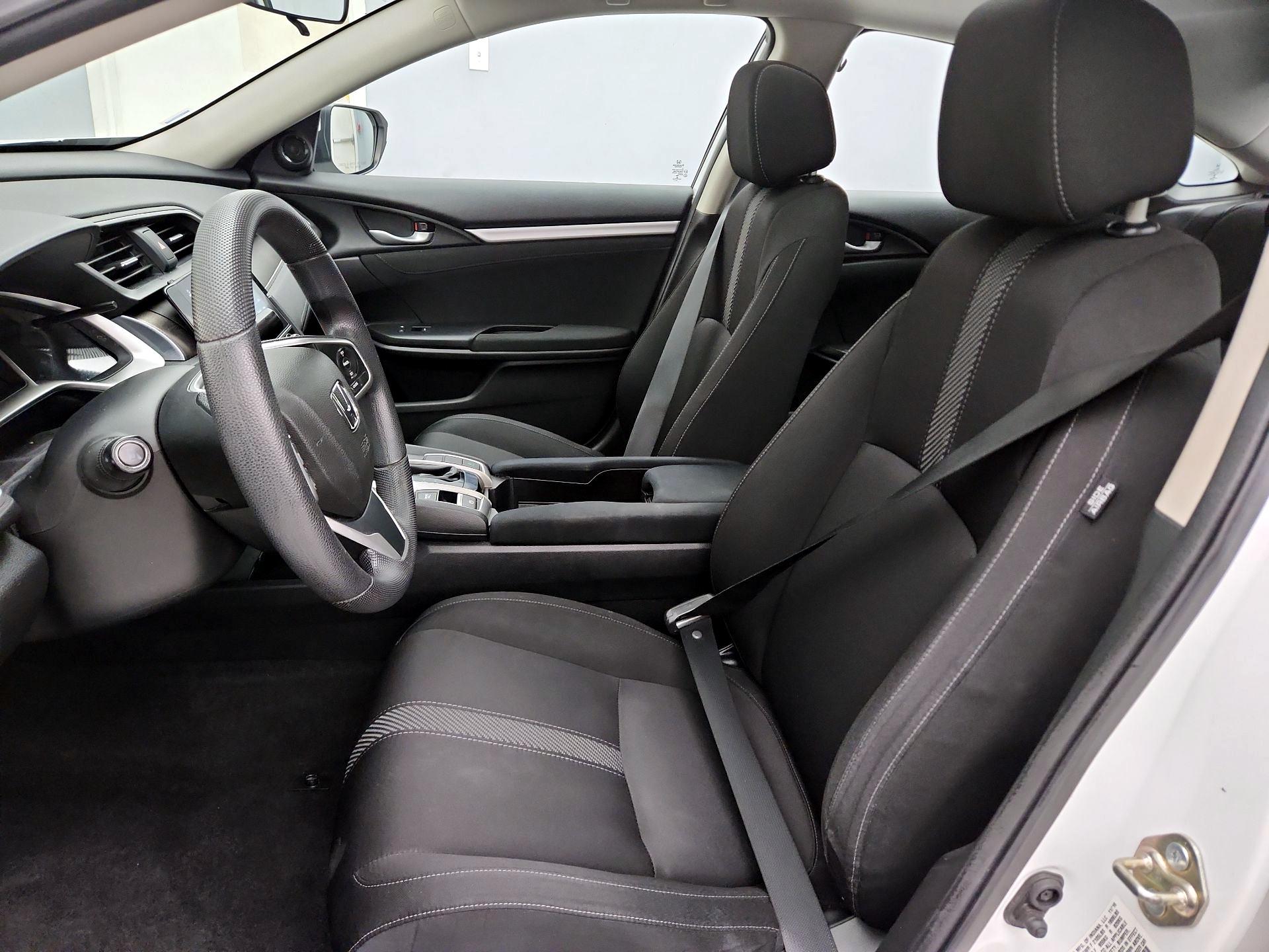 Thumbnail: 2017 Honda Civic - 11