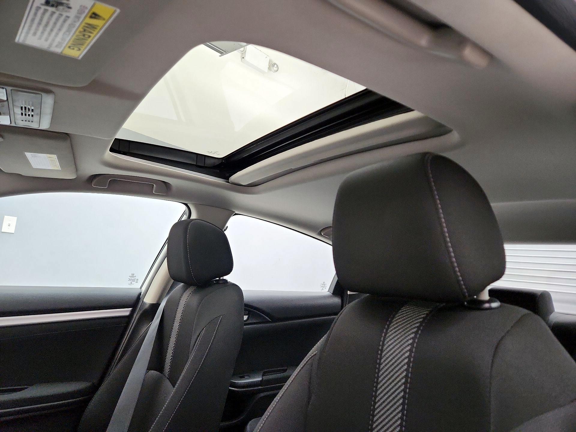 Thumbnail: 2017 Honda Civic - 19