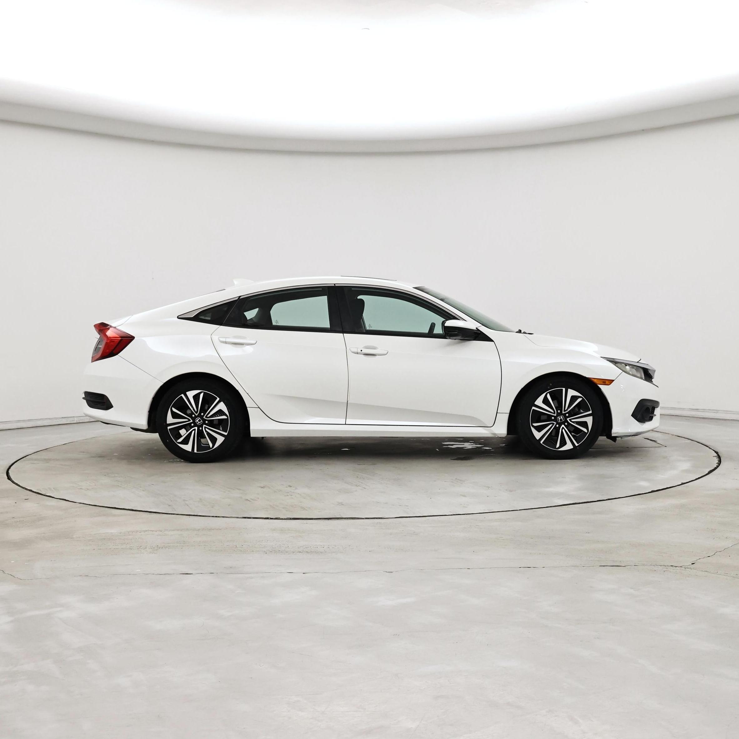 Thumbnail: 2017 Honda Civic - 7