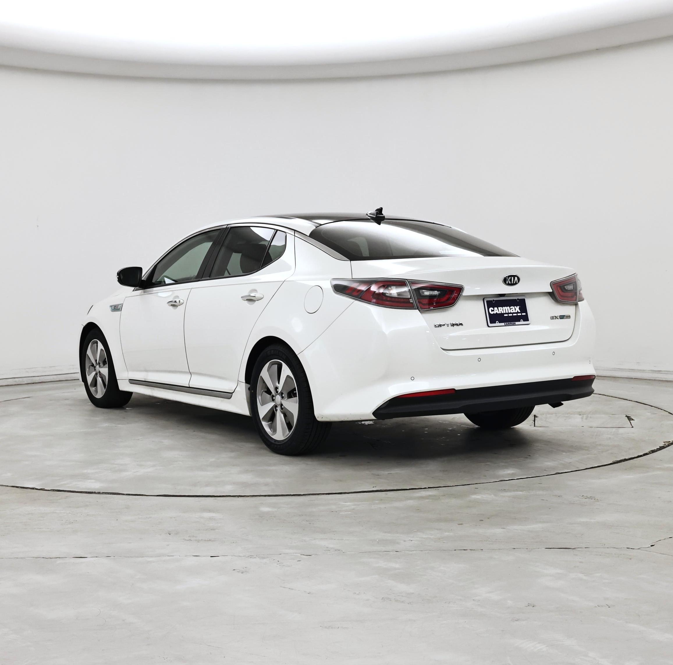 Thumbnail: 2015 Kia Optima - 2